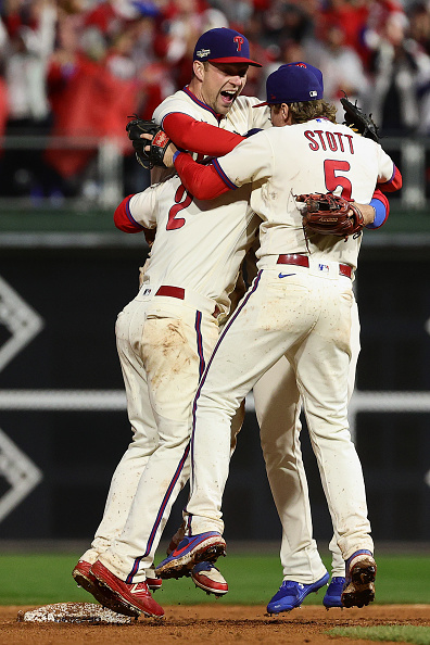 Photos: Philadelphia Phillies win NLCS, earn 1st World Series berth since  2009 – KIRO 7 News Seattle