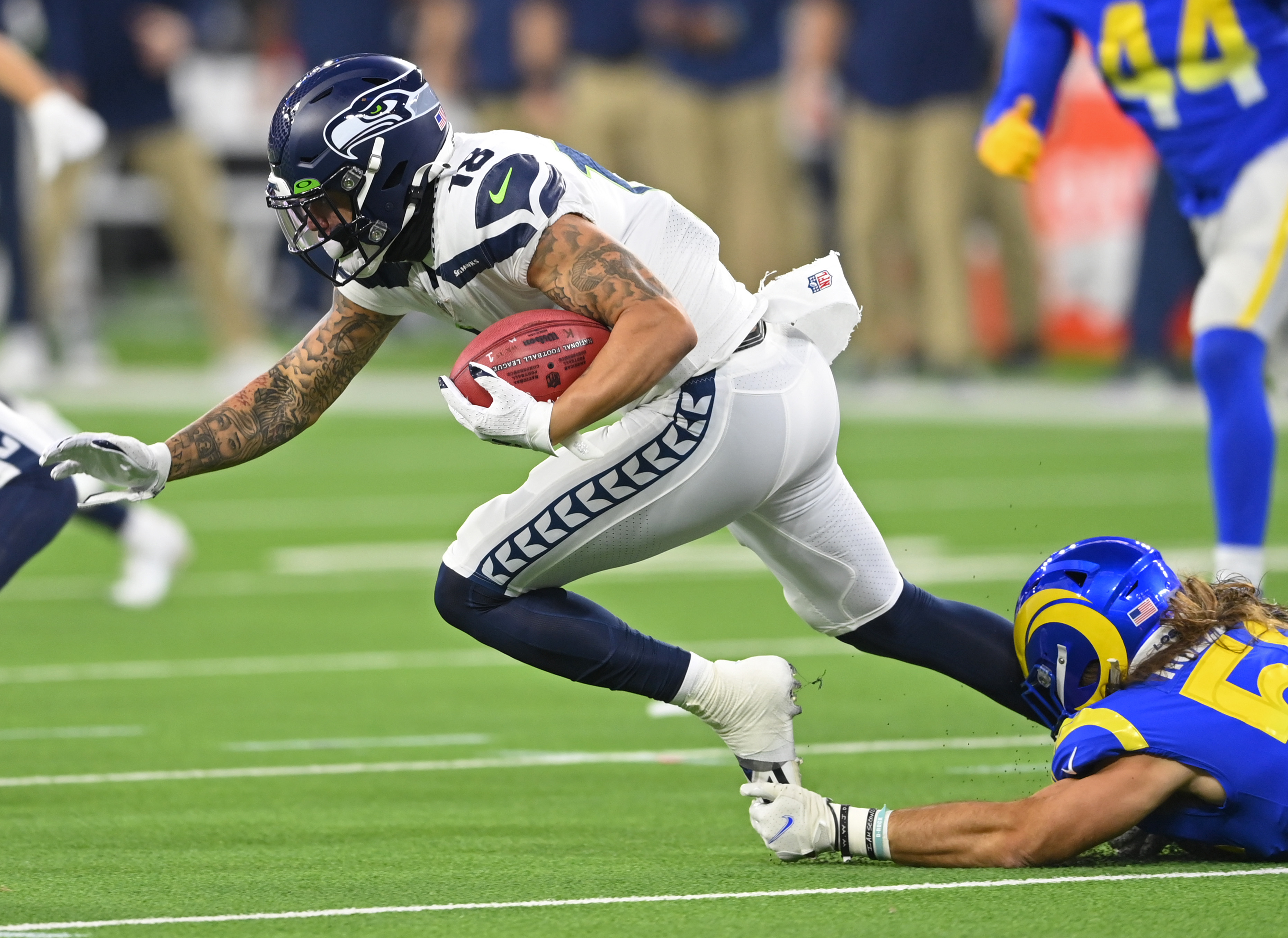 Cooper Kupp's two TD catches carry Rams past Seahawks - The Boston Globe