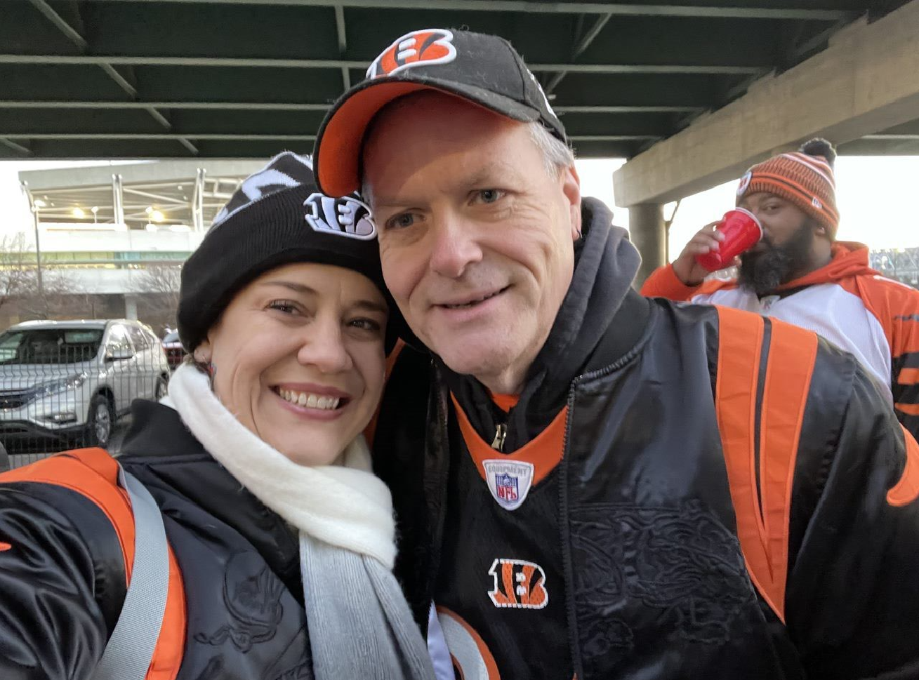 I wanted to run down here and get a good jersey;' Fans buying Bengals gear  ahead of Sunday's game – WHIO TV 7 and WHIO Radio