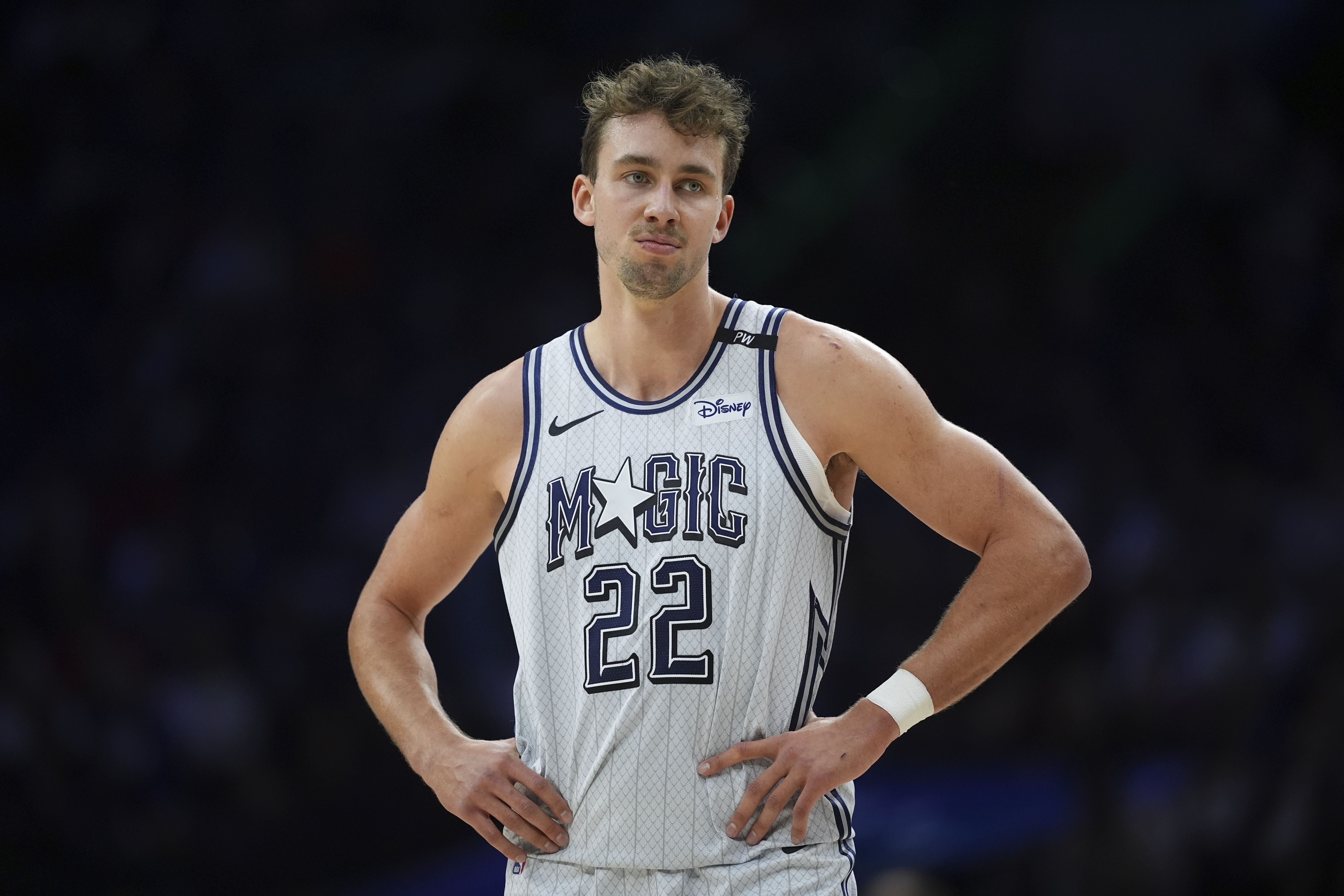 Trunk Franz wagners An MRI conducted Monday showed that forward Franz Wagner  main image 2