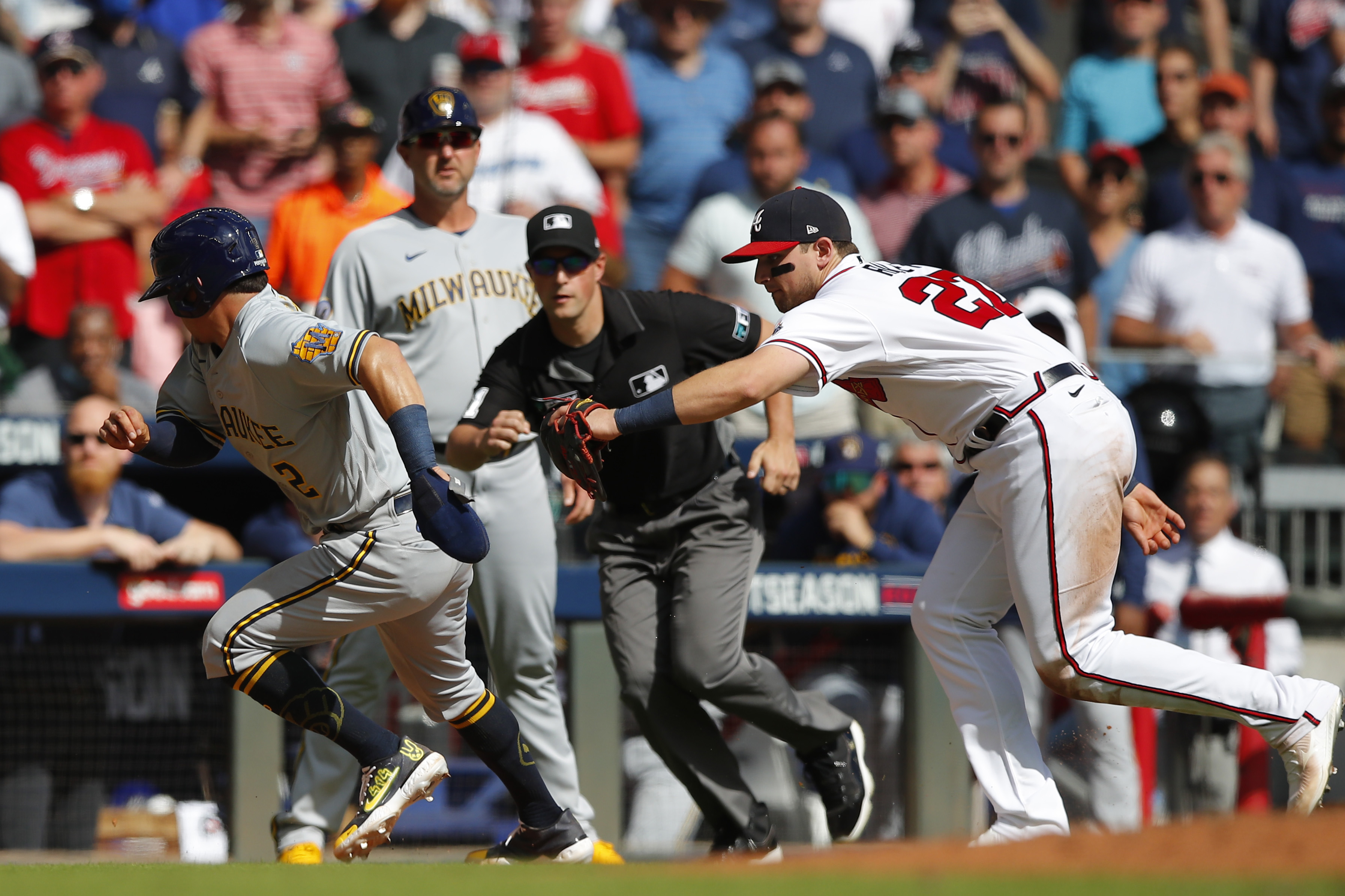 Giants: Joc Pederson pearl necklace is gone