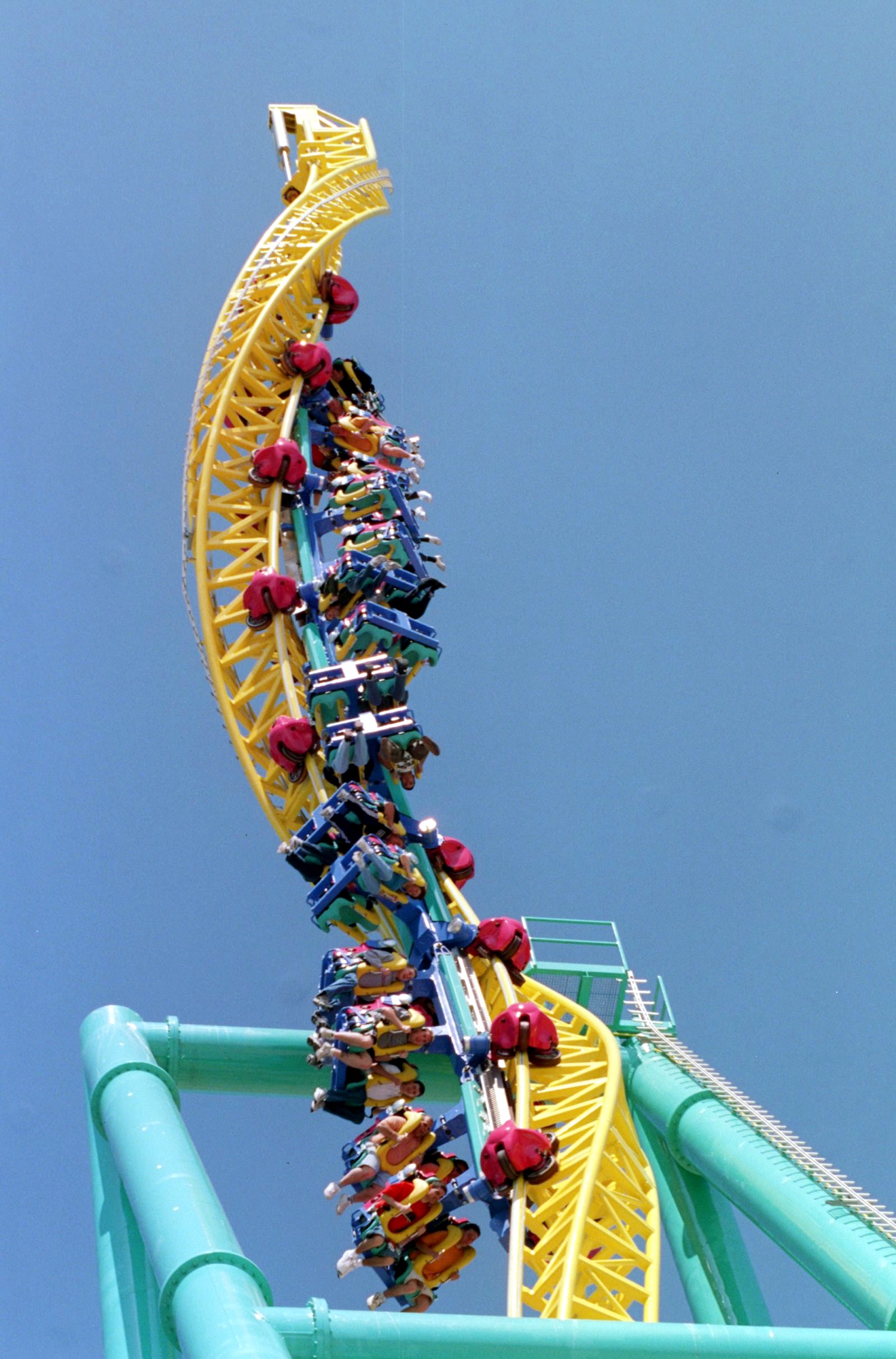 Get a first look at Coney Island’s newest roller coaster! - Flipboard
