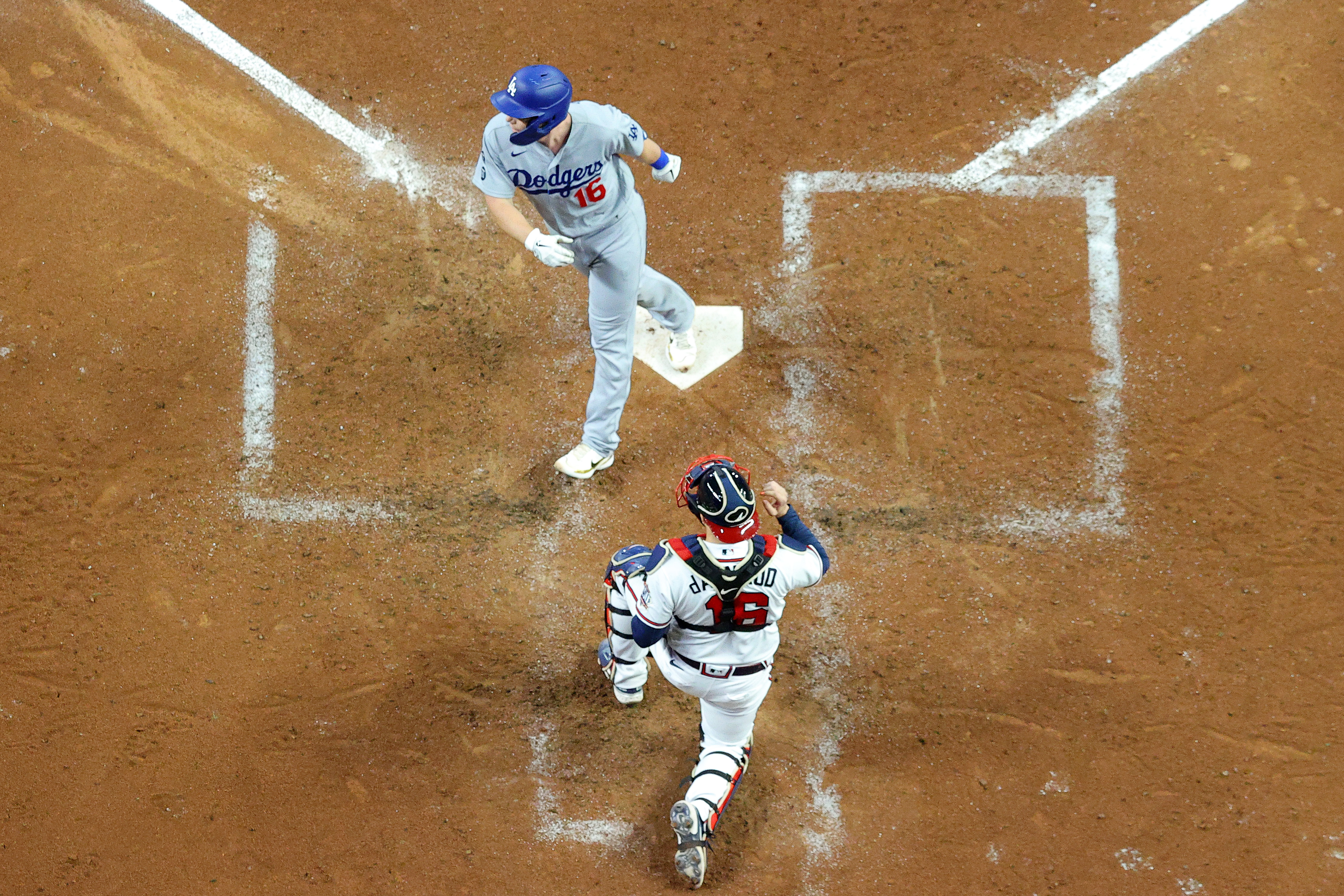 Austin Riley's walk-off hit gives Braves 1-0 NLCS lead over Dodgers –  WSB-TV Channel 2 - Atlanta