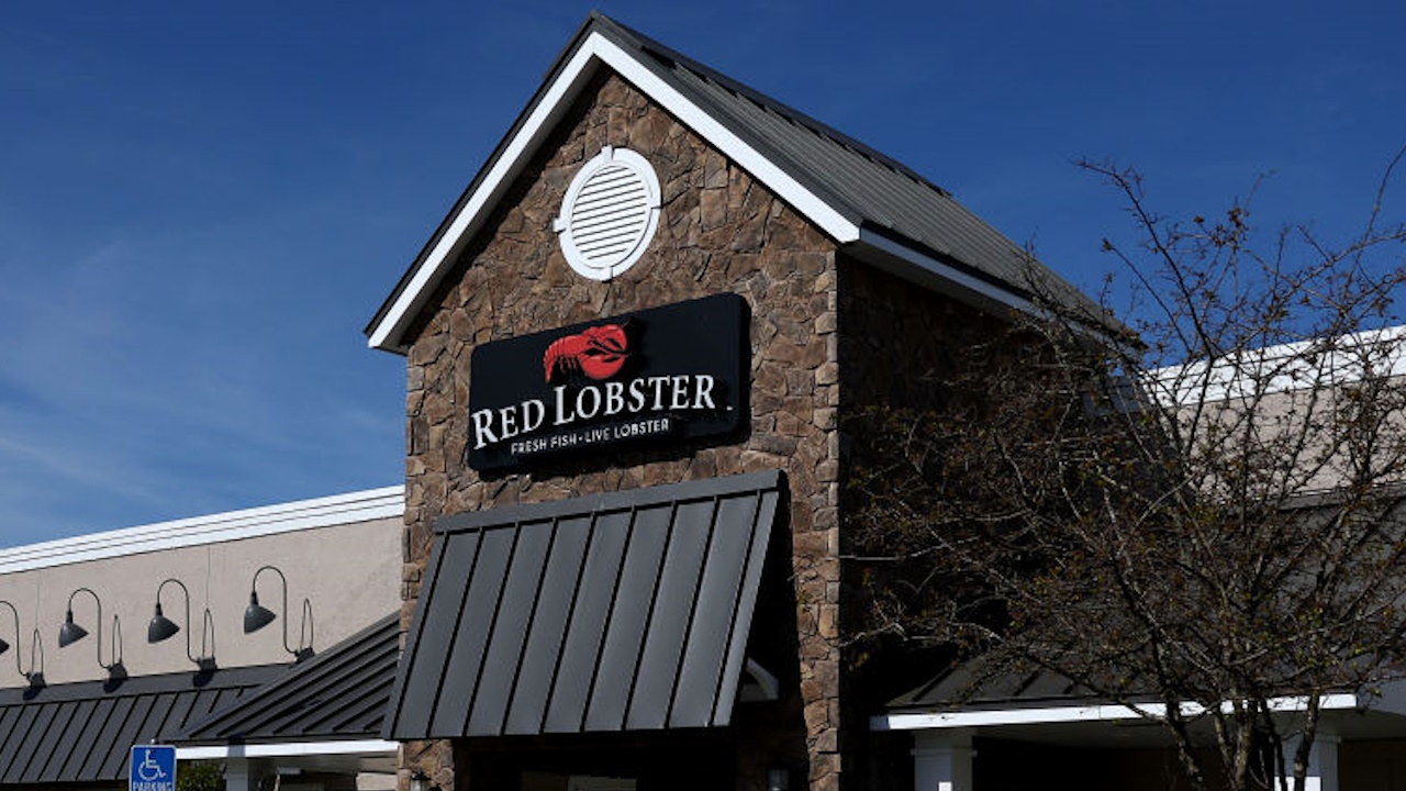 Report: Red Lobster considers filing for Chapter 11 bankruptcy – KIRO 7  News Seattle