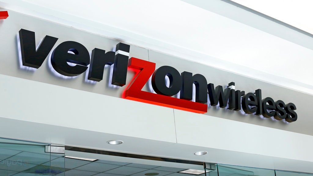 Now hiring: Verizon to fill almost 1,000 positions for work-from-home
