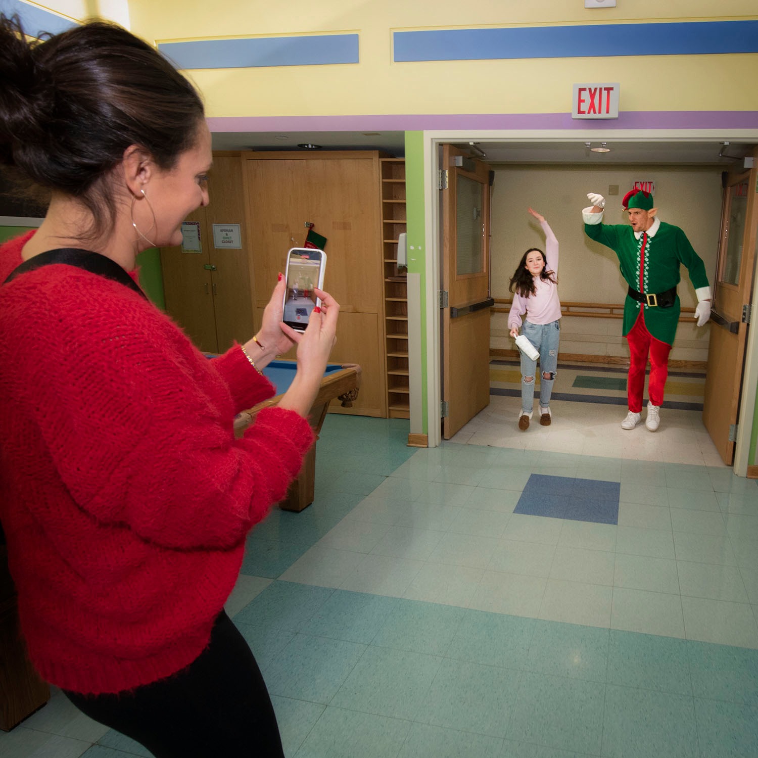 Rob Gronkowski Surprises Patients at Shriners Children's New England