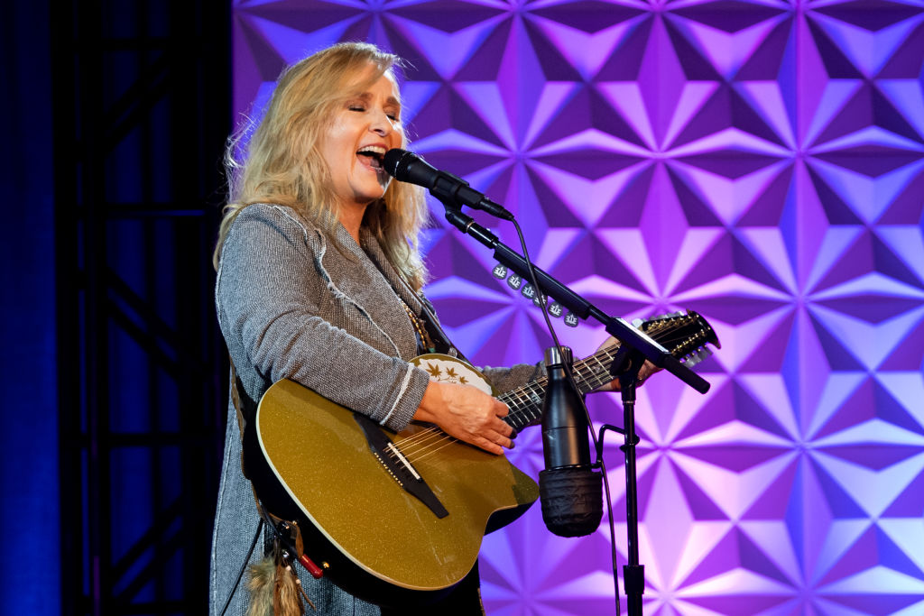 Melissa Etheridge talks new album ‘The Medicine Show’, upcoming Atlanta ...