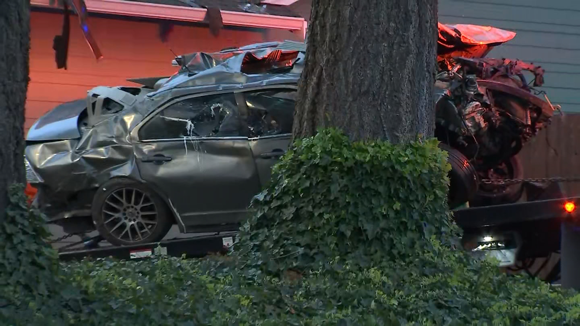 Multi-car crash closes Spanaway Loop Road, several injured