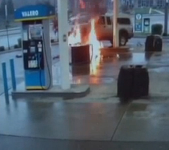 Convenience store video shows crash and gas pump explosion WDBO