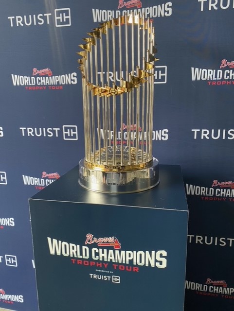 The Commissioners Trophy is awarded annually by Major League Baseball to  the winning team of the World Serie  Trophy design Trophy San francisco  giants baseball