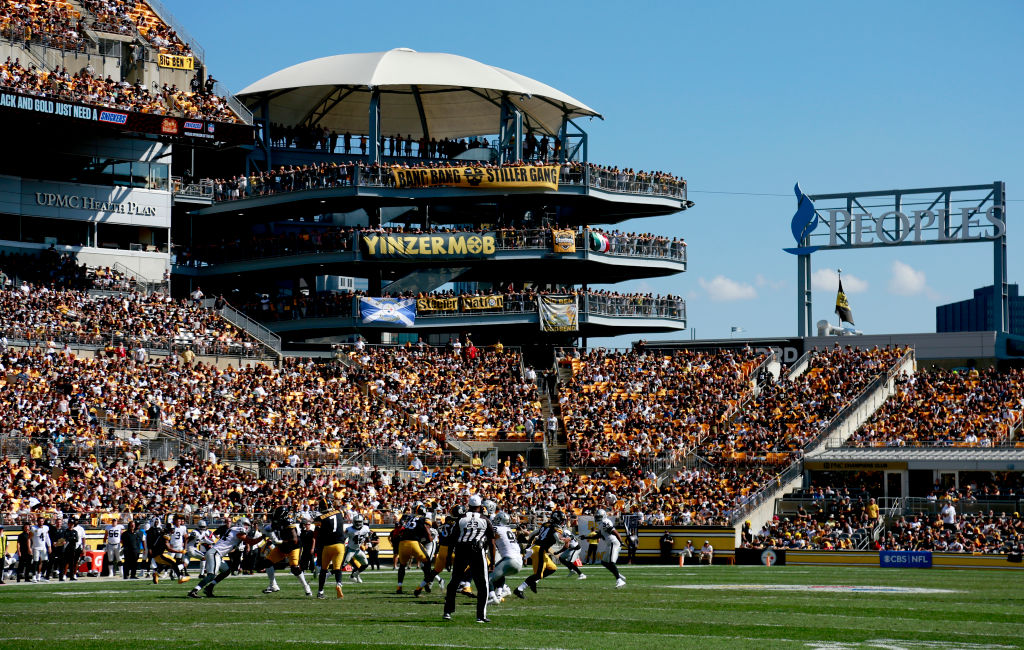 Heinz Field is a Winter Wonderland! ❄️ - Pittsburgh Steelers