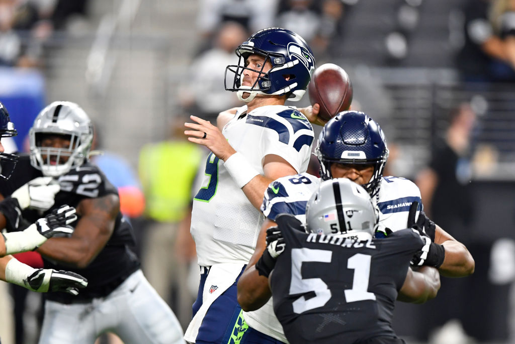 Third-string QB Peterman leads Vegas 20-7 over Seattle