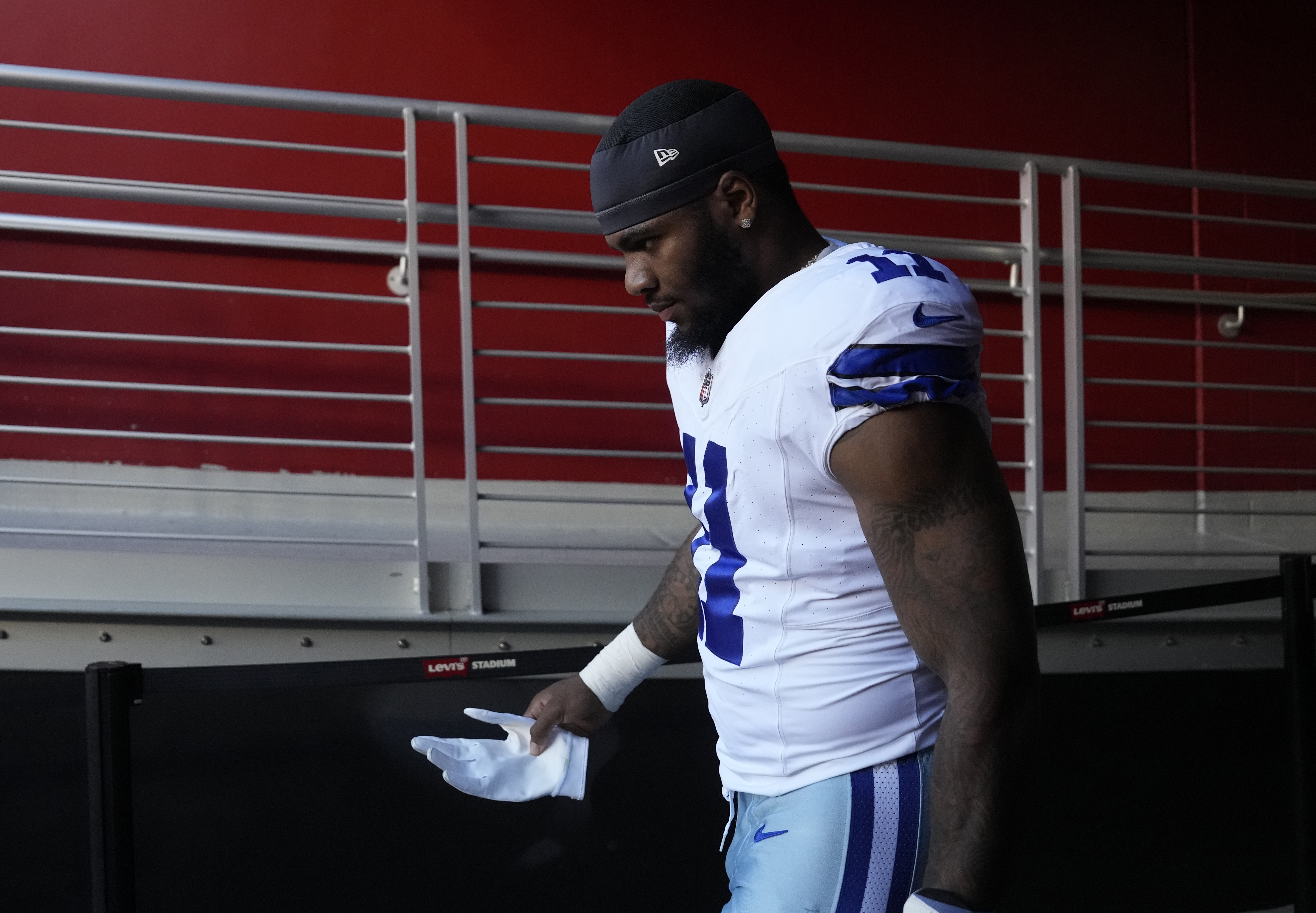 Cowboys LB Micah Parsons sends fans gas money