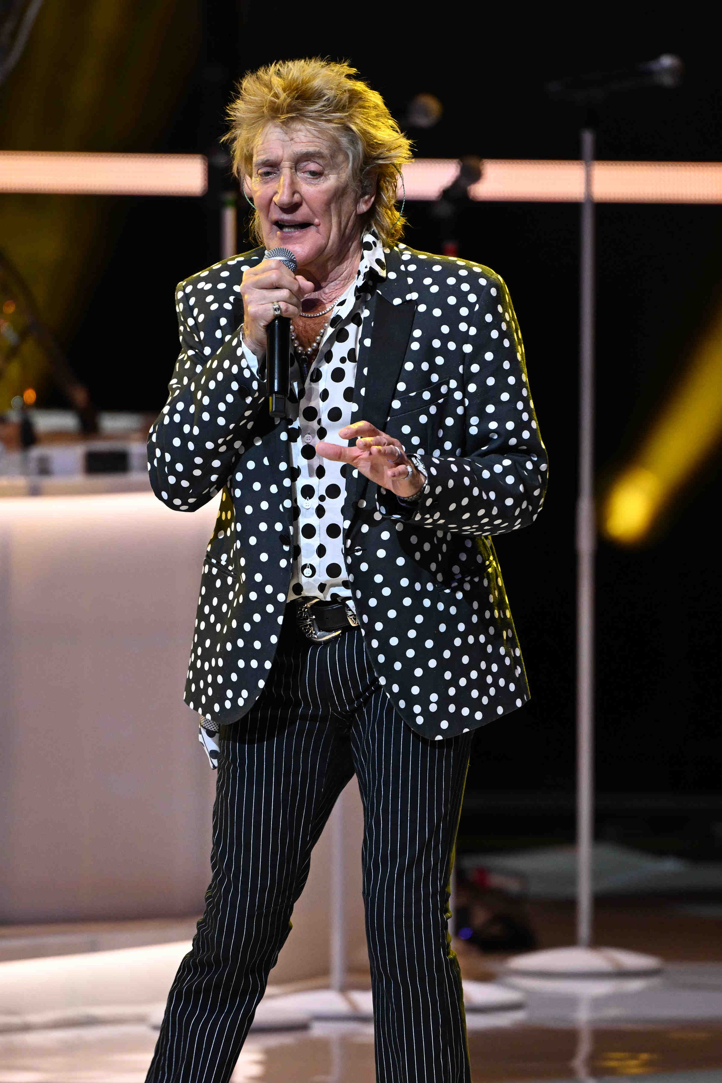 Photos: Rod Stewart's One Last Time tour at Hard Rock Live on