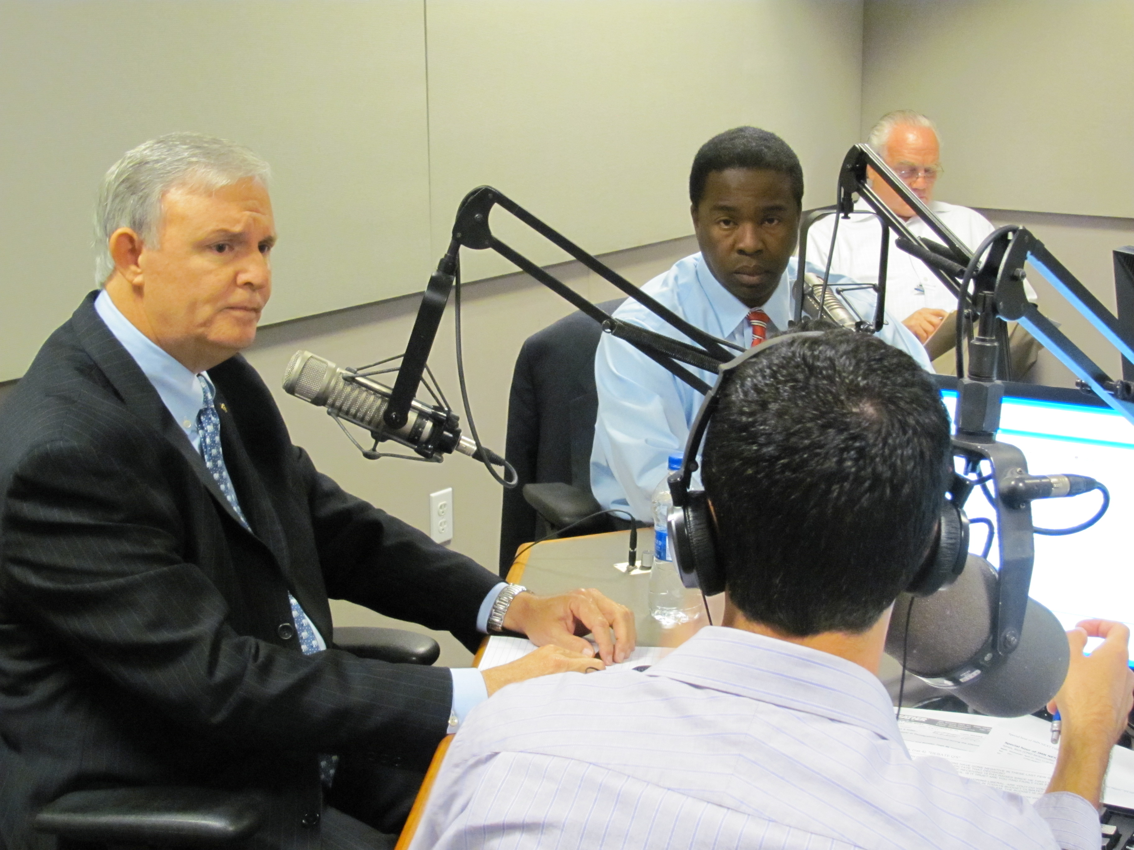 Hogan/Brown talk taxes/spending with Jacksonville's Morning News 104.