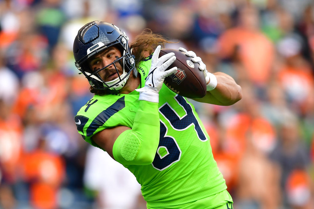 Seahawks survive Russell Wilson's return, top Broncos 17-16 - The