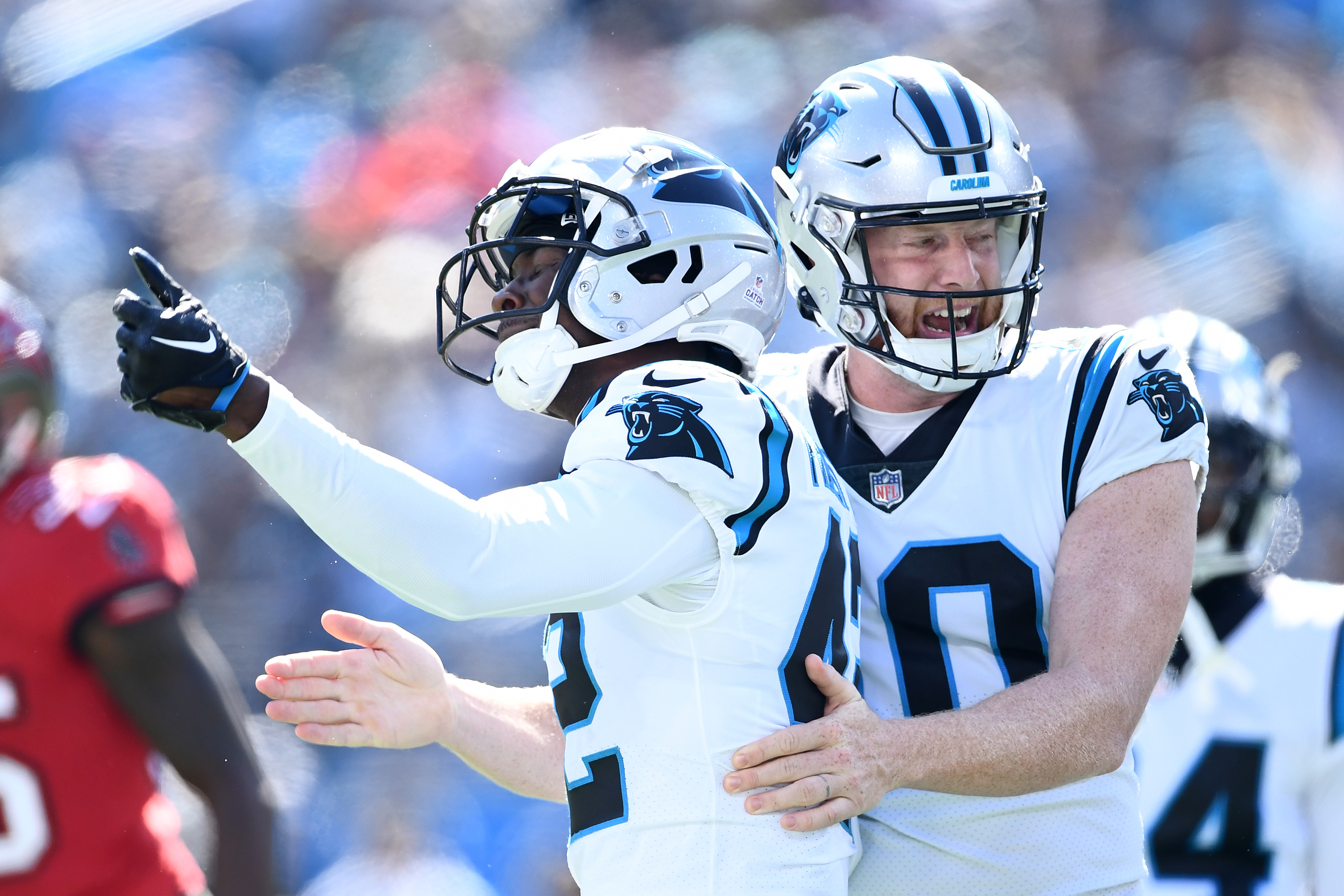 Panthers beat Buccaneers behind strong rushing attack, two TDs from QB  Walker