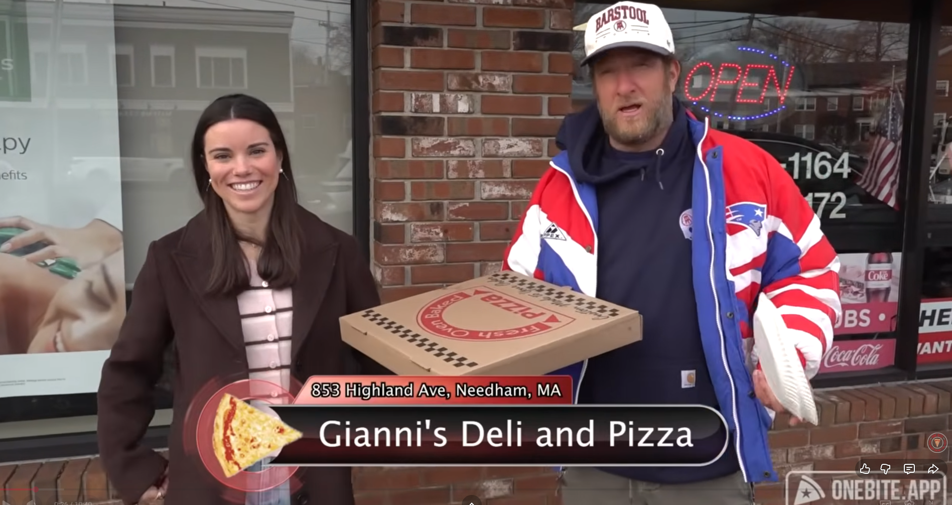 Dave Portnoy, the 'Queen of the North' visit, rate pizza shop in