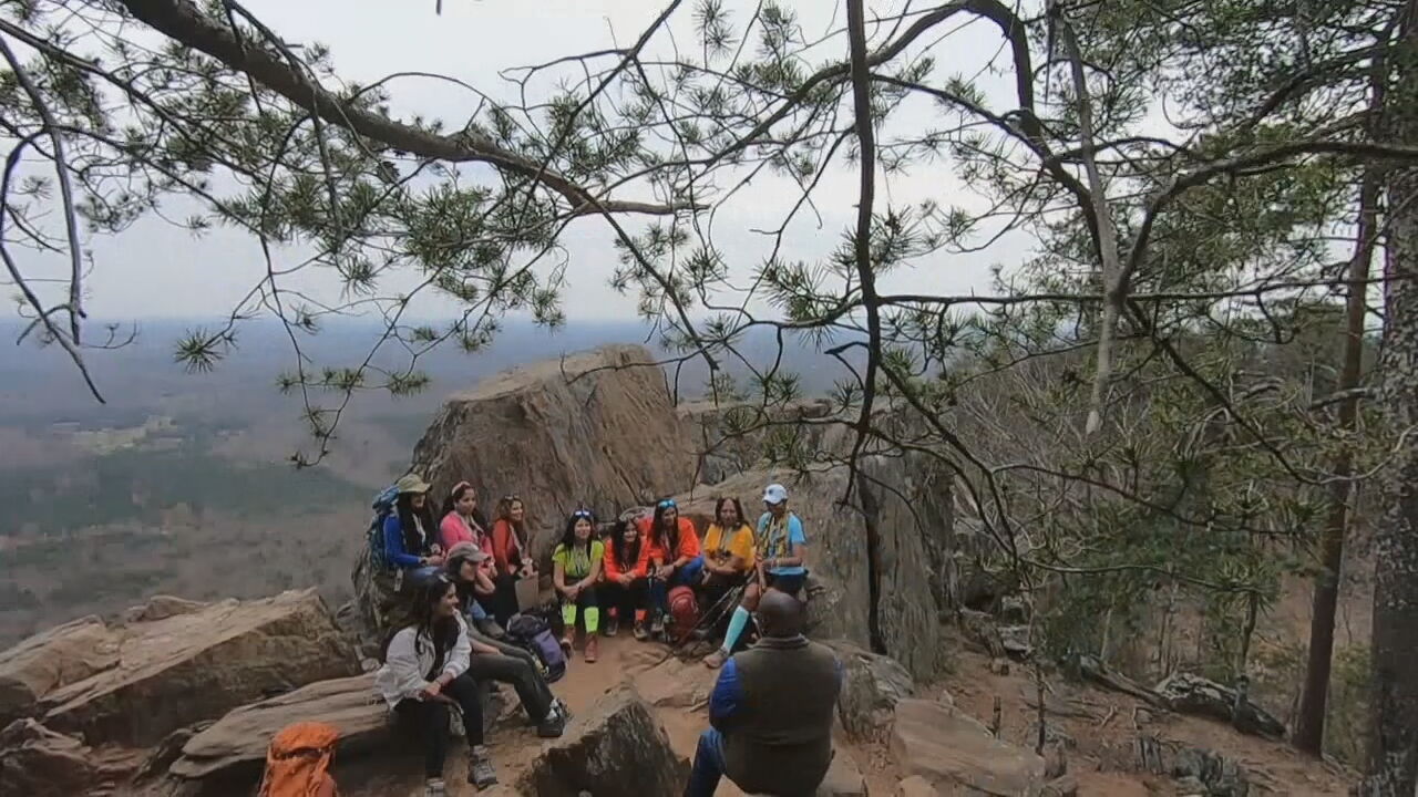 Shelby Township woman hikes Mount Kilimanjaro to raise awareness for organ  donations – Macomb Daily