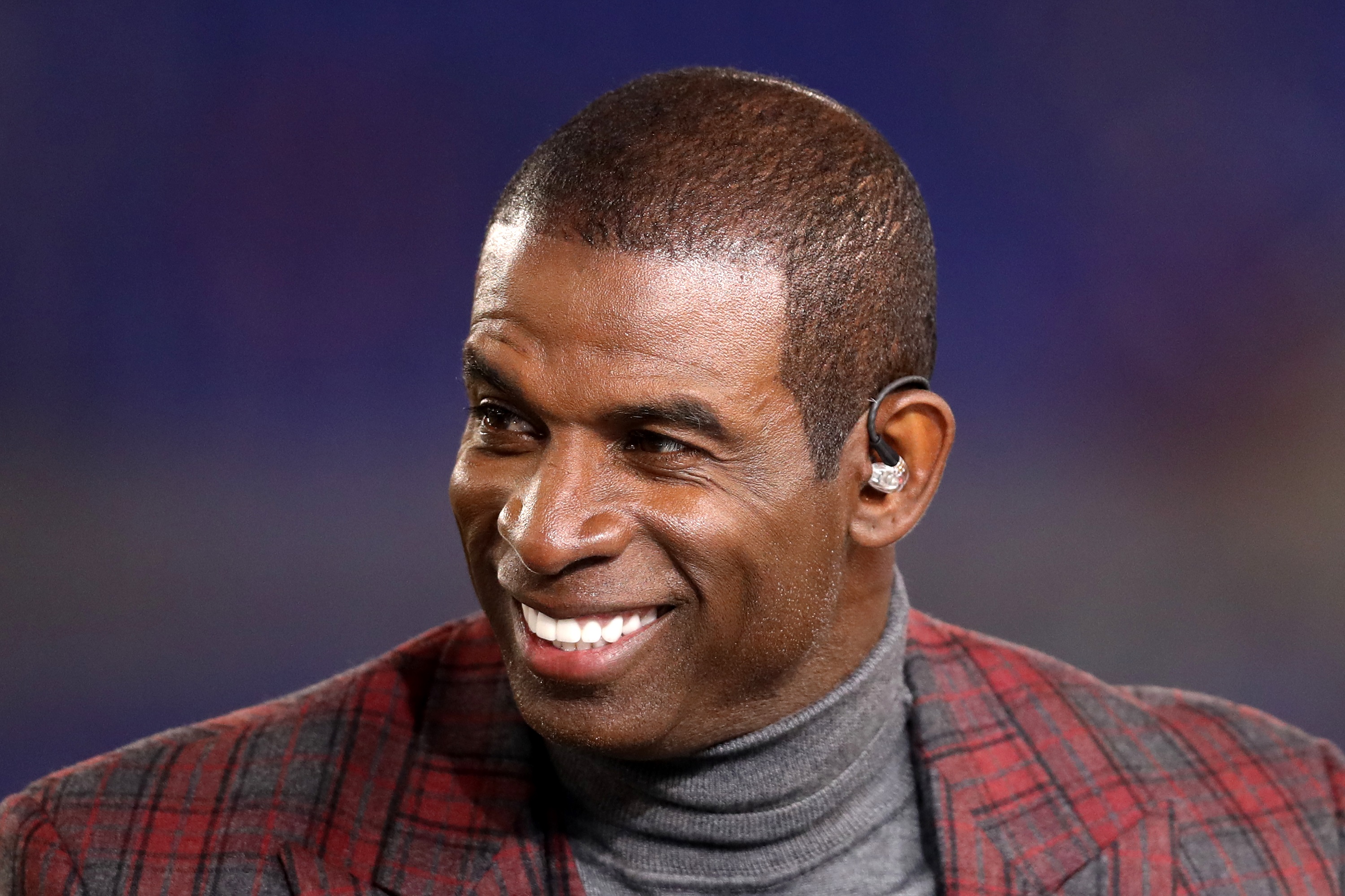 Deion Sanders Has Toes Amputated After Medical Setback – NBC 5