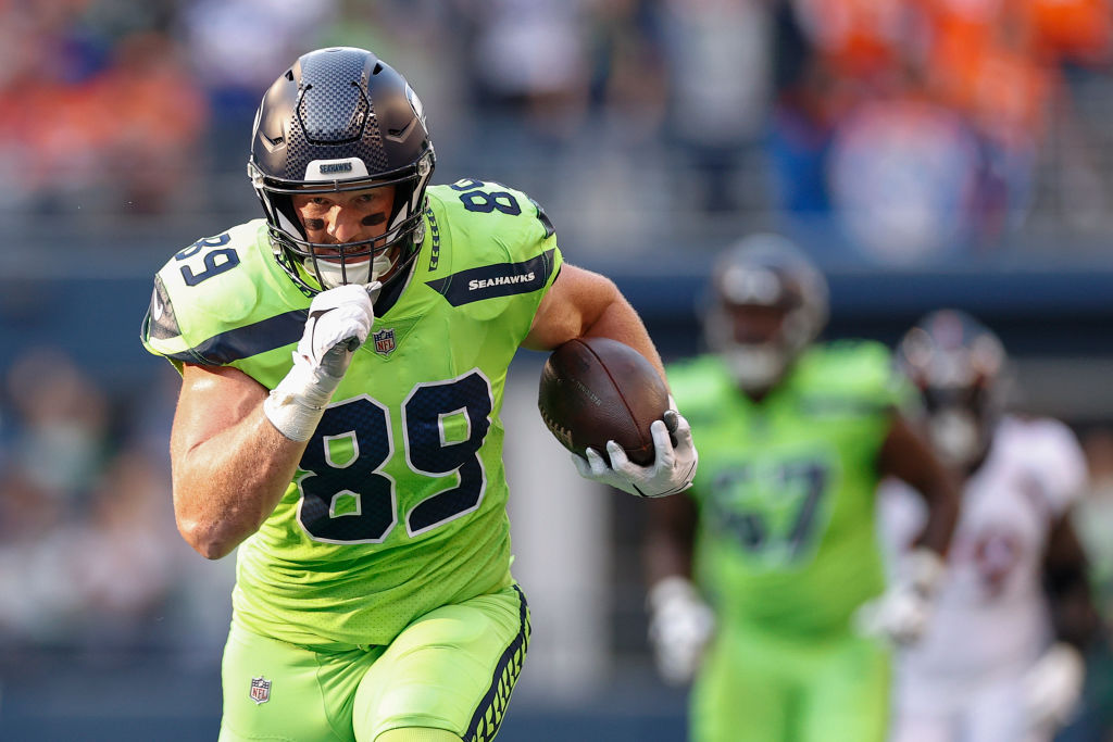 Seahawks survive Russell Wilson's return, top Broncos 17-16 - The