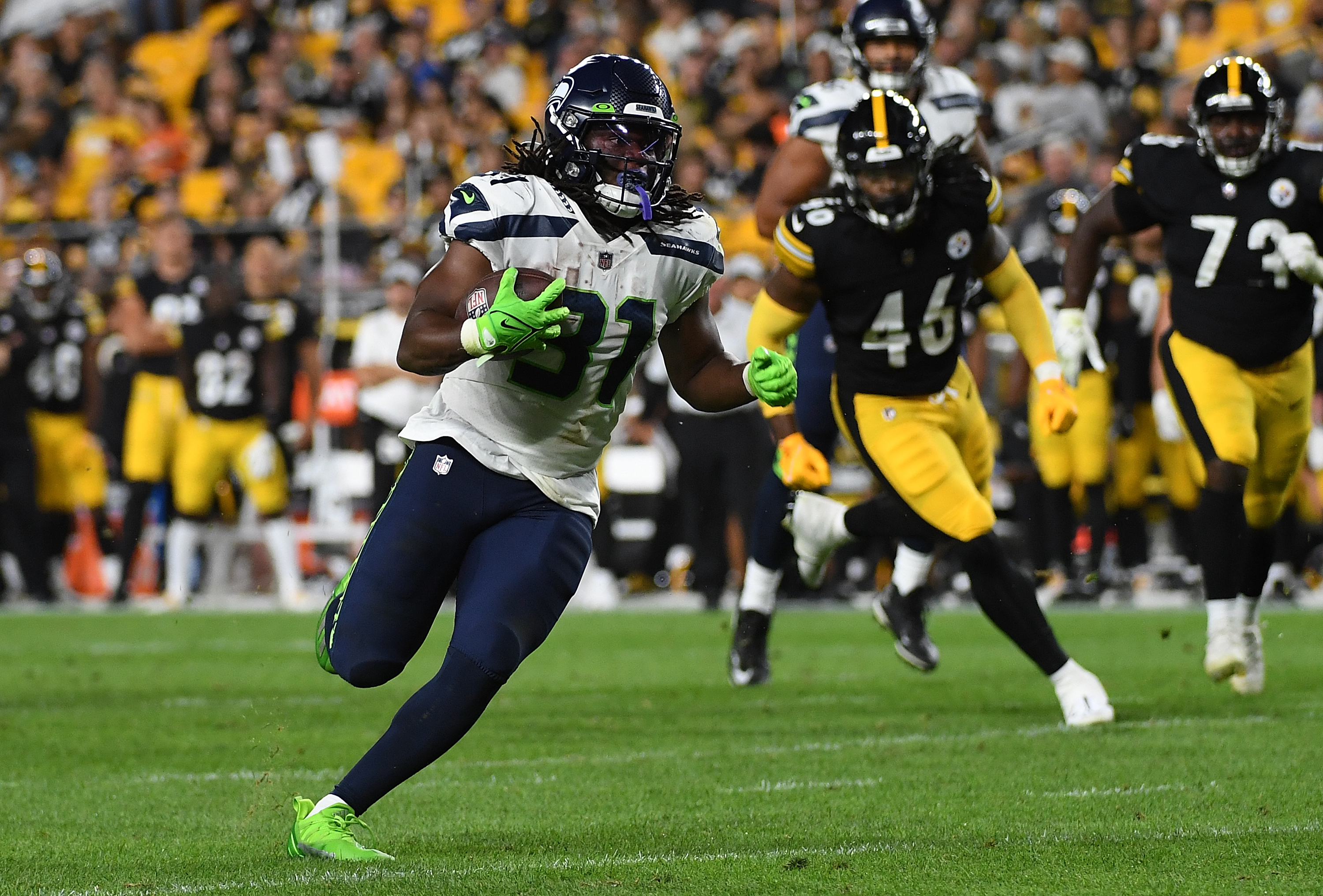 SEATTLE SEAHAWKS: Seattle loses preseason opener on Pickett's game-winning  drive