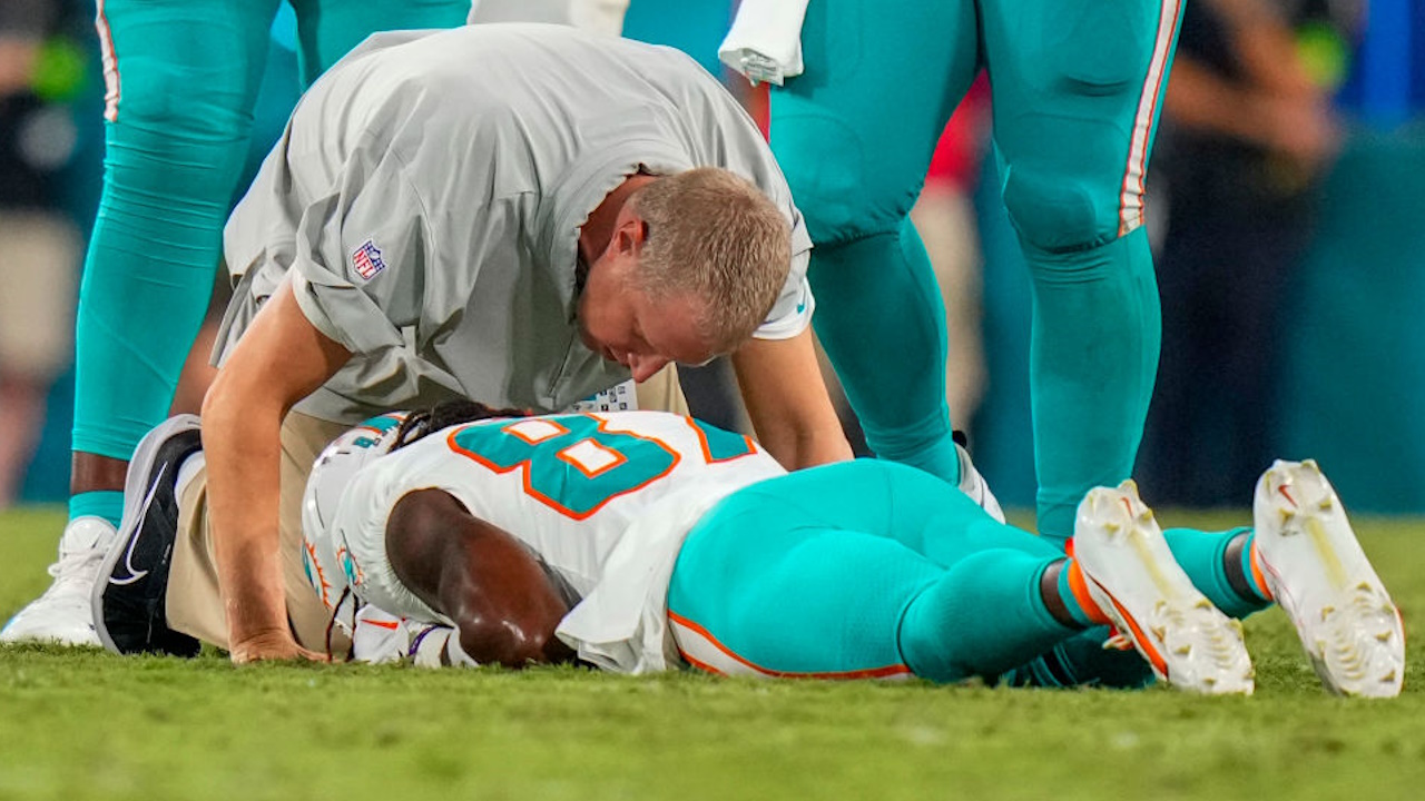 Miami Dolphins Injury Update: Mike McDaniel's Plans for Preseason