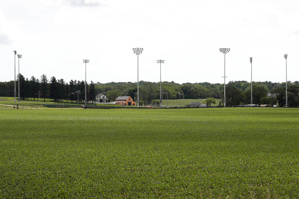 Is this heaven? No, it's the Iowa farm where “Field of Dreams” was