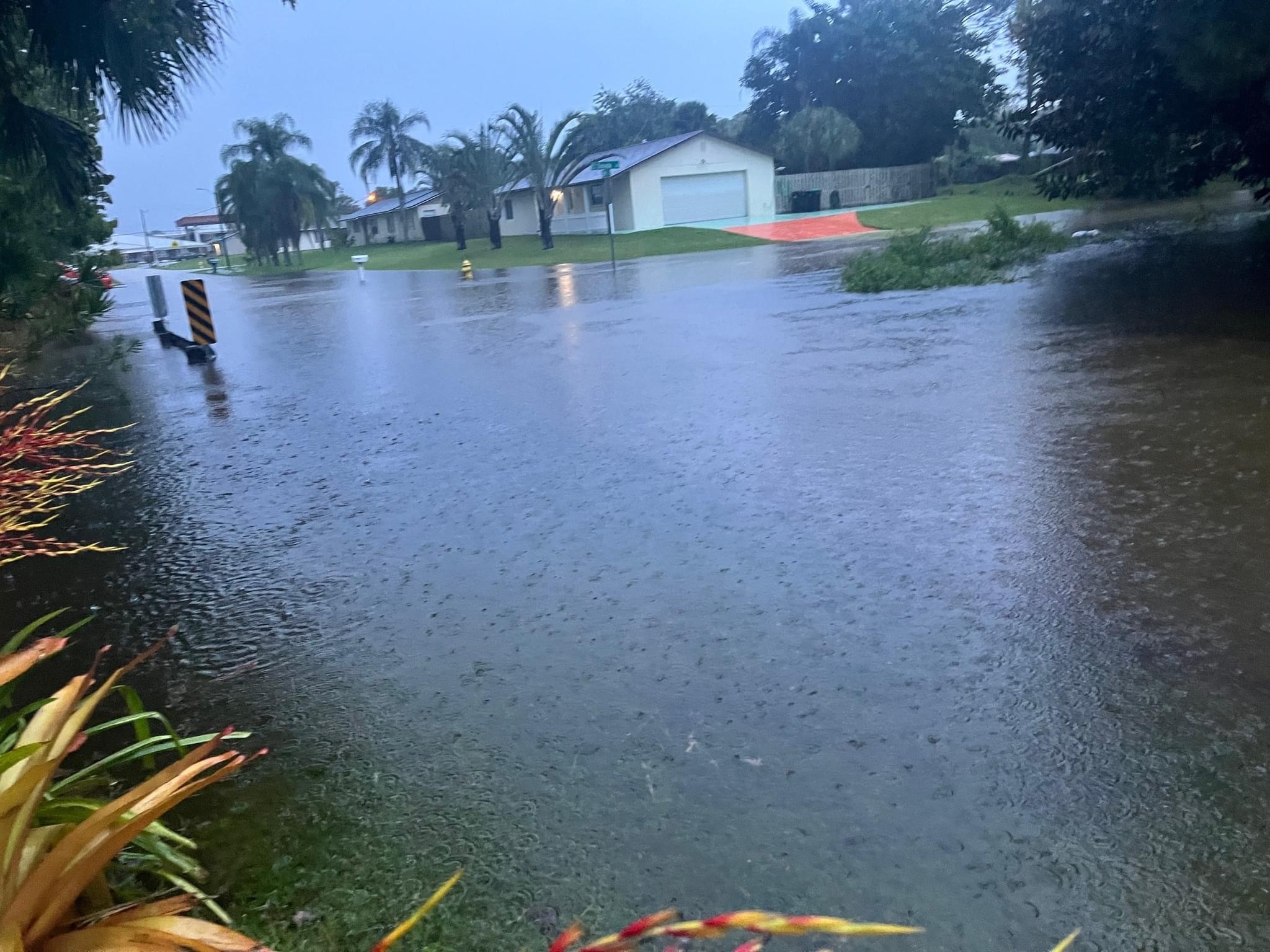 Tropical Storm Philippe lashes Caribbean, targets Bermuda, could head  toward U.S. – Orlando Sentinel