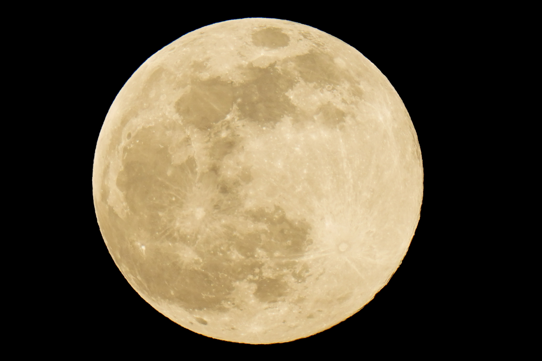 1,300+ Full Pink Moon Stock Photos, Pictures & Royalty-Free Images - iStock