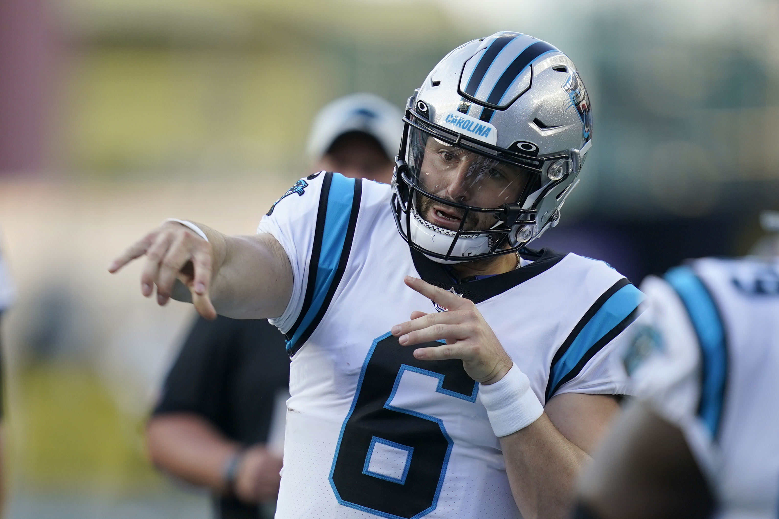 Mayfield solid in Panthers preseason debut, Darnold has TD