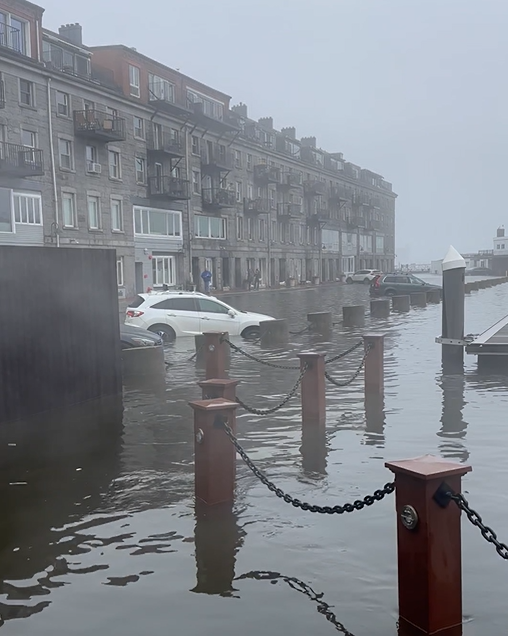 Massachusetts storm watch: Boston records fourth-highest high tide