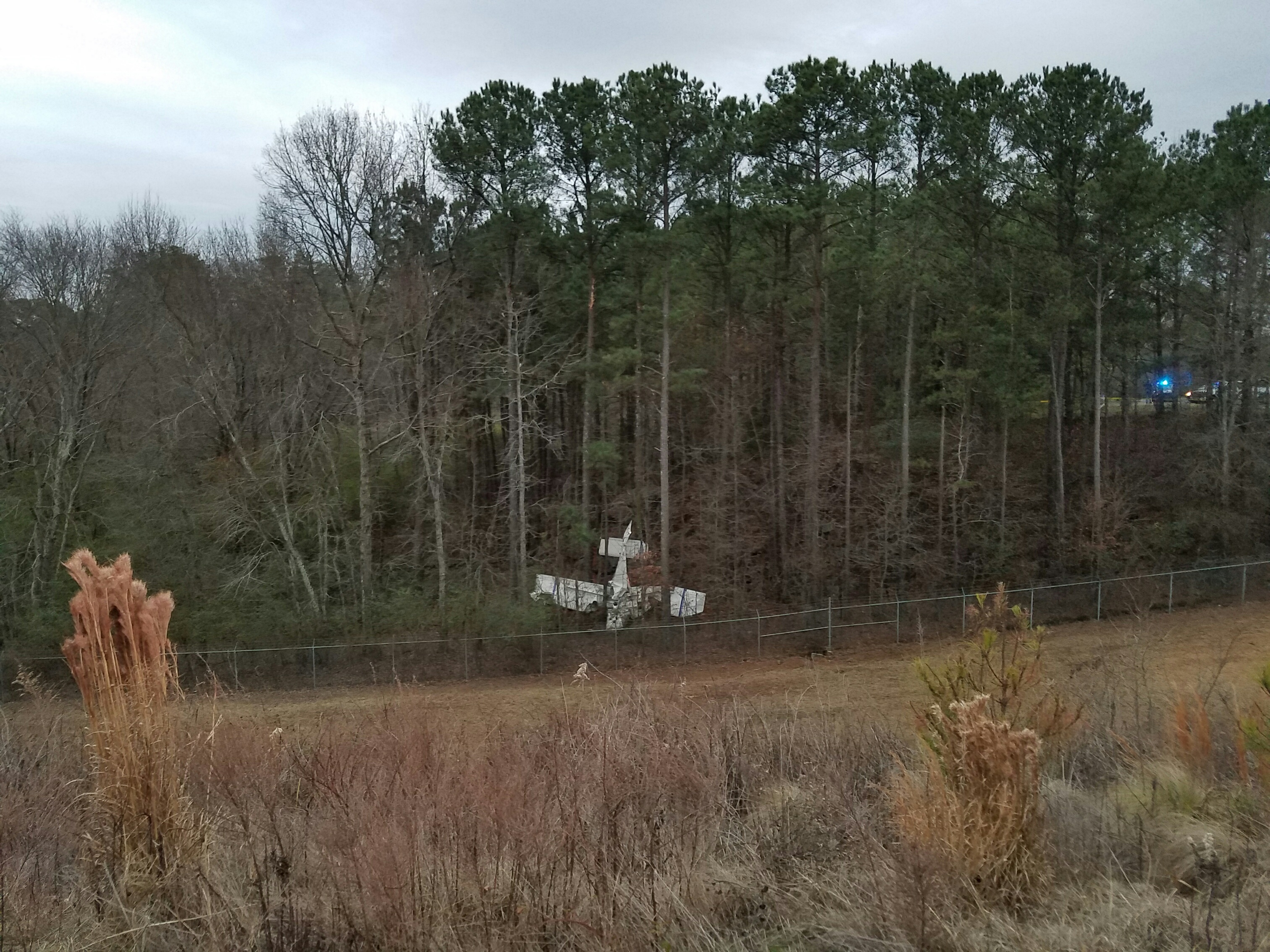 Plane crashes near Cobb County airport 95.5 WSB