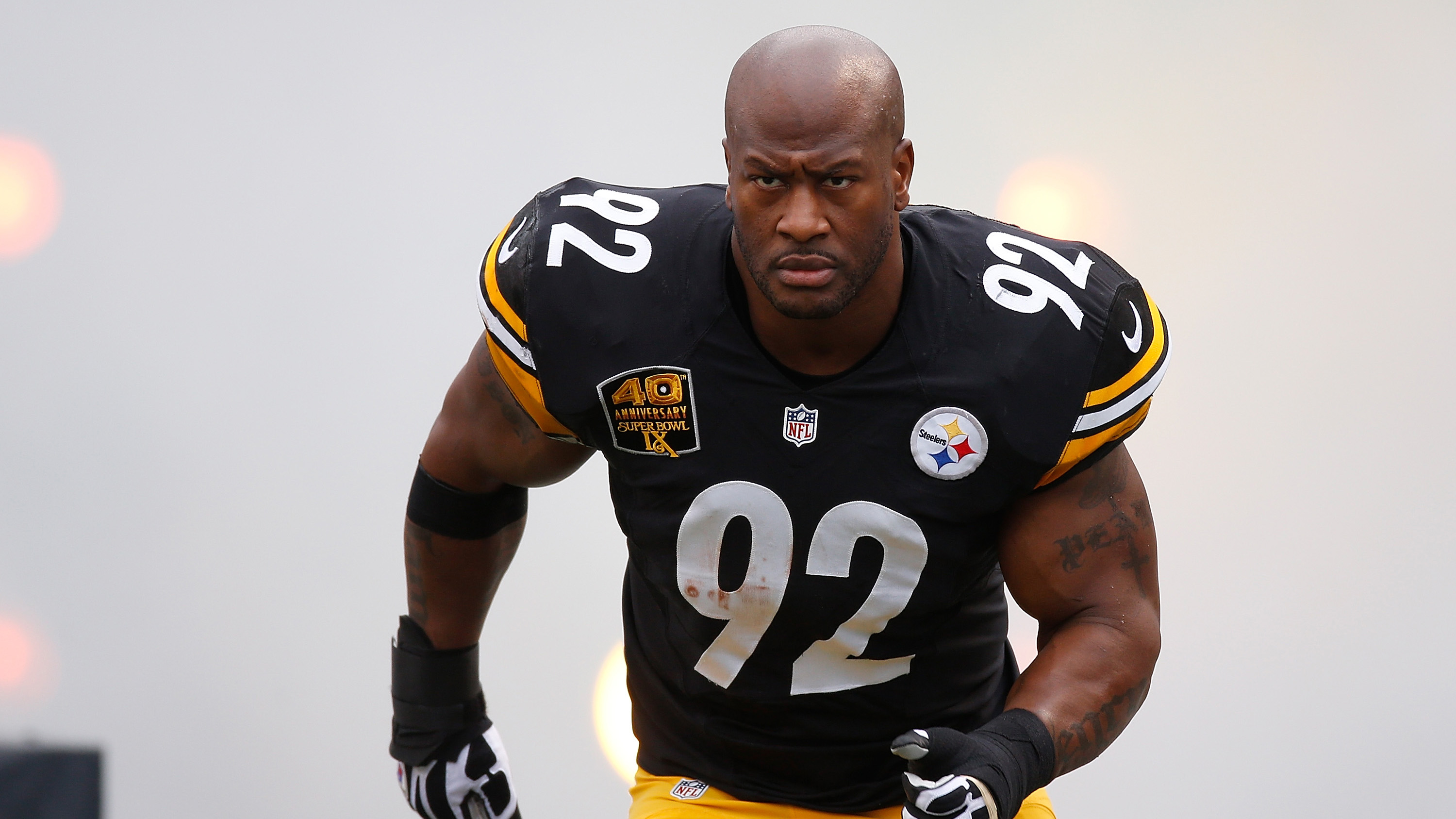 Tuned In: Former Steeler James Harrison lands role in Starz series