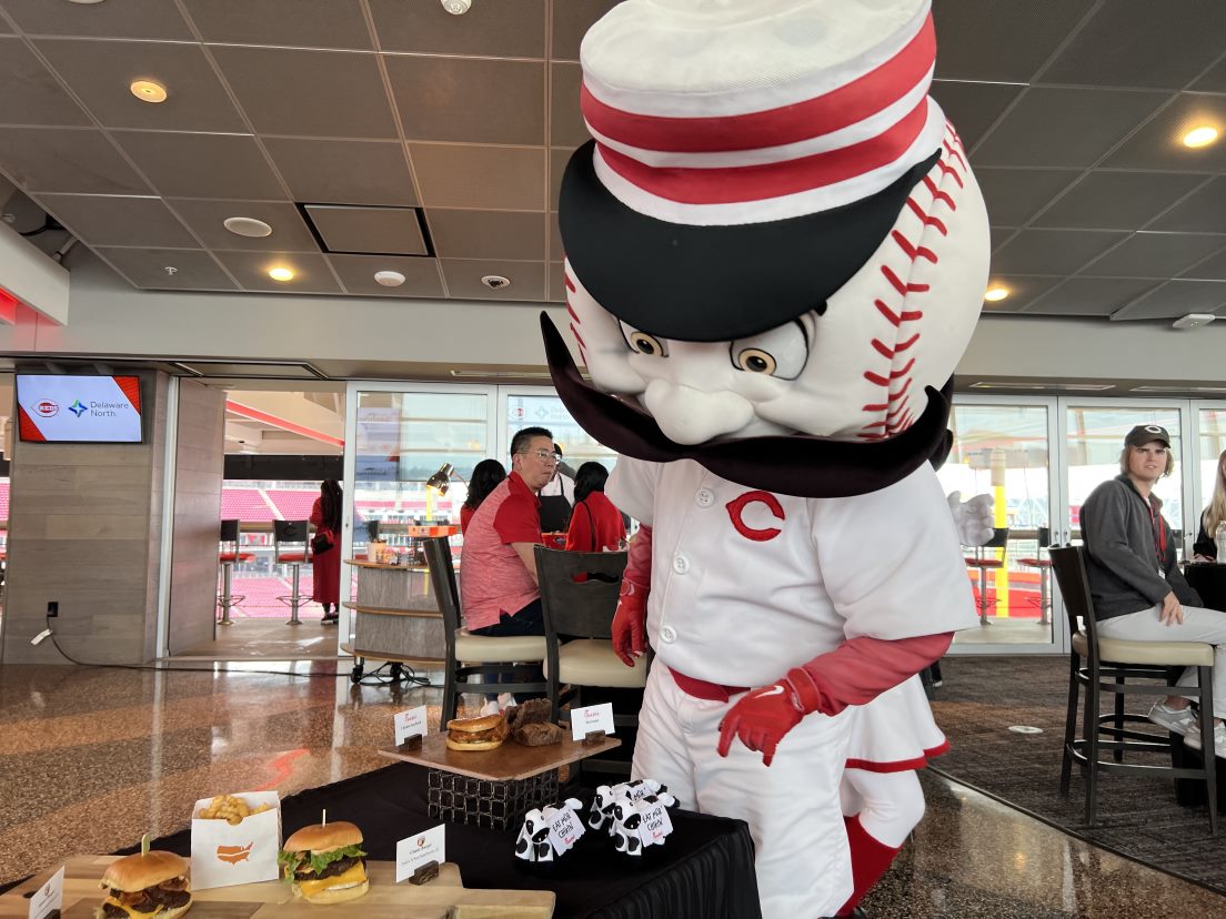 Cincinnati Reds add Chick-fil-A concession stand to Great American