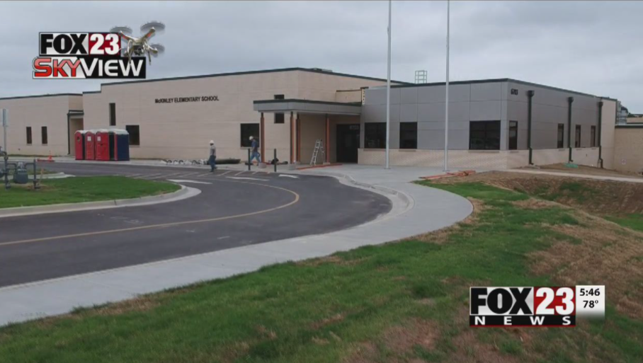 Part shortages delaying AC repair at Tulsa’s McKinley Elementary – 102.3 KRMG