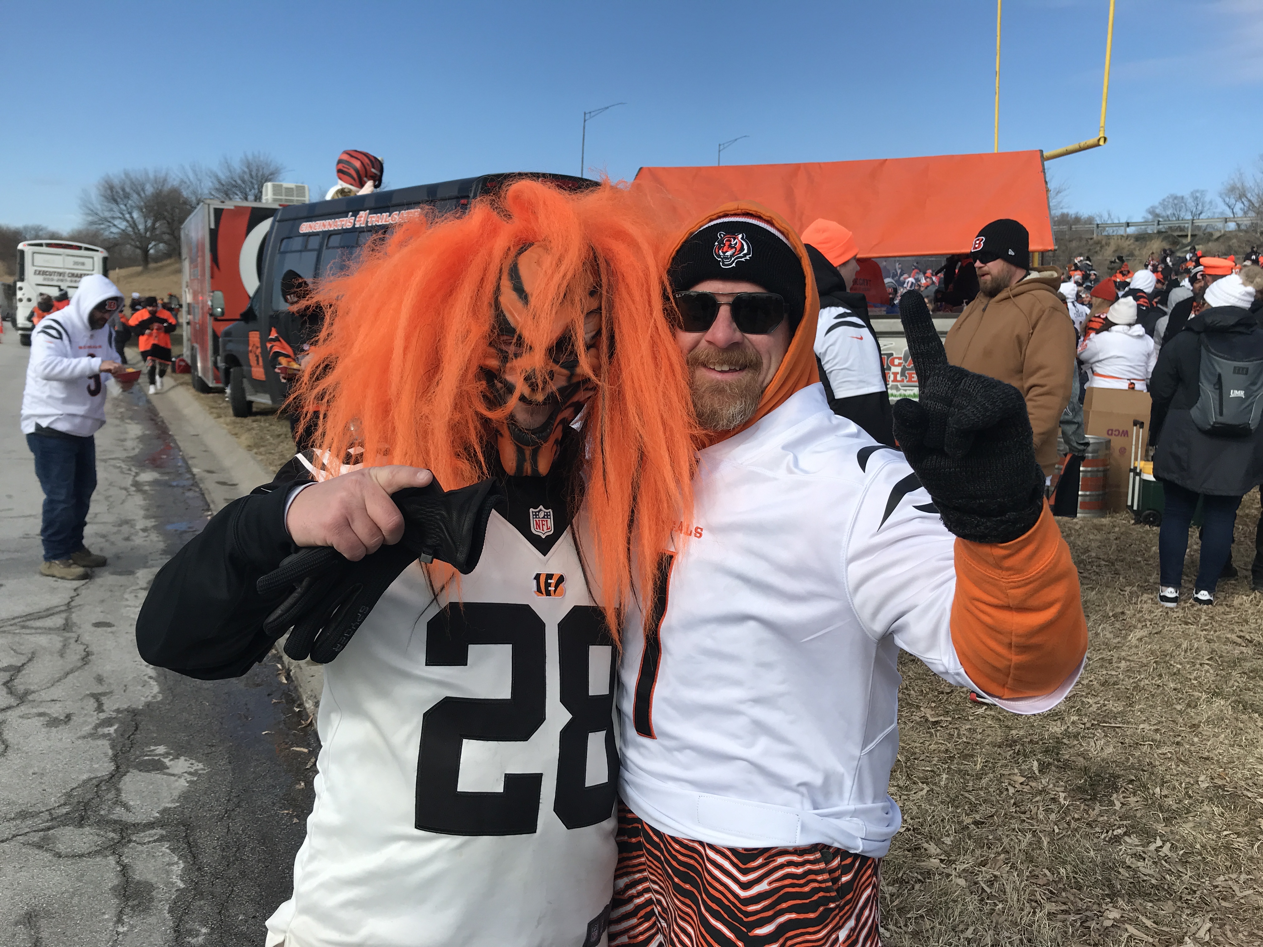 They're great fans, I love them;' Bengals fans gather in Kansas City before  Sunday's playoff game – WHIO TV 7 and WHIO Radio