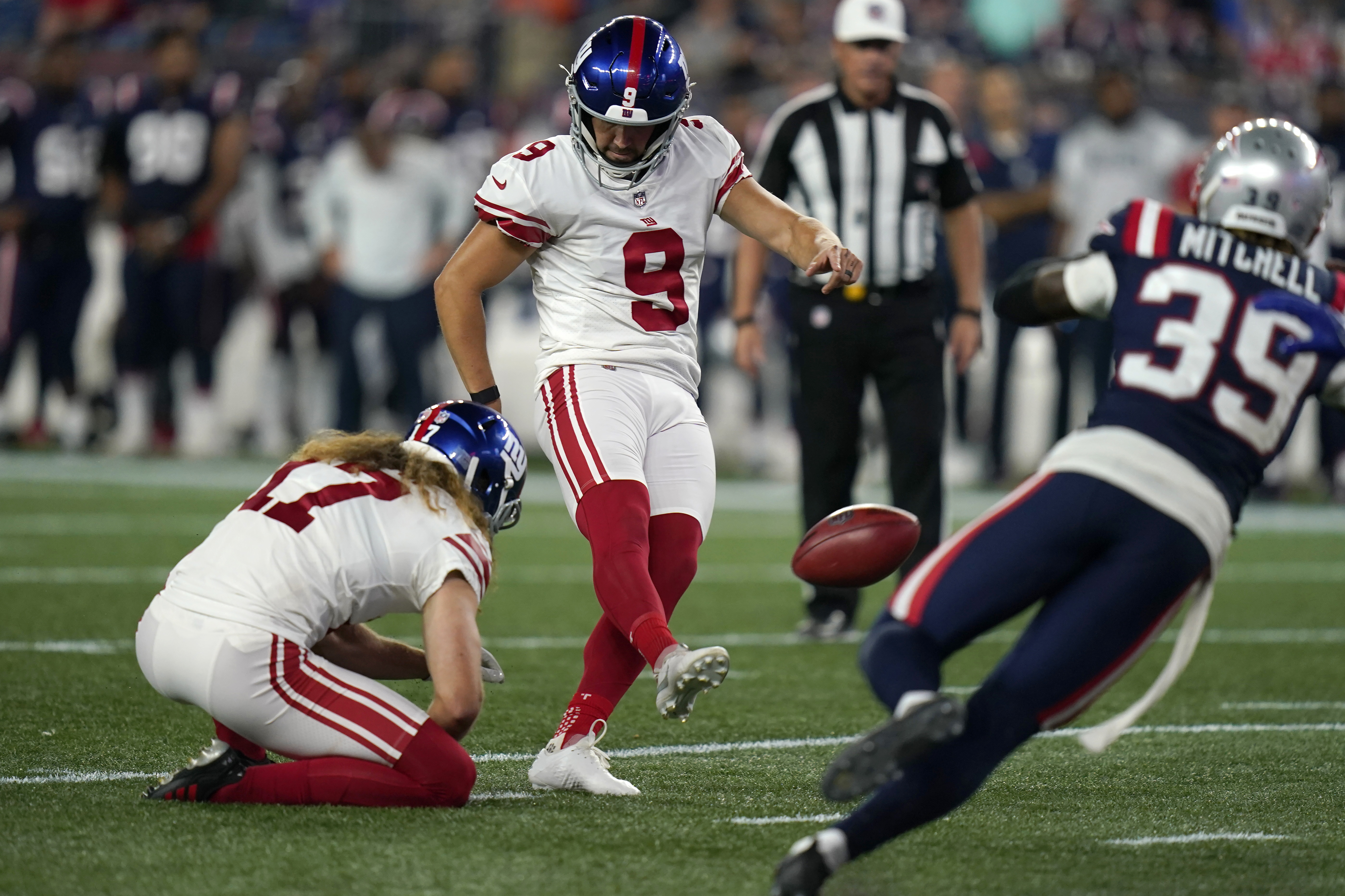 Late FG gives Giants, Daboll 23-21 victory over Patriots –