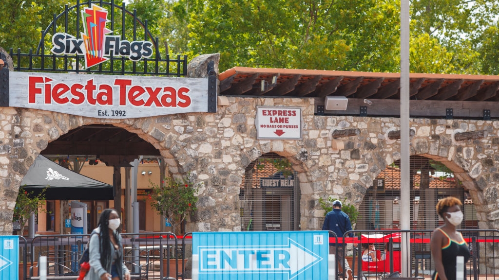 Remember Dinorex? Roller Coaster Nearly Closes With Texas