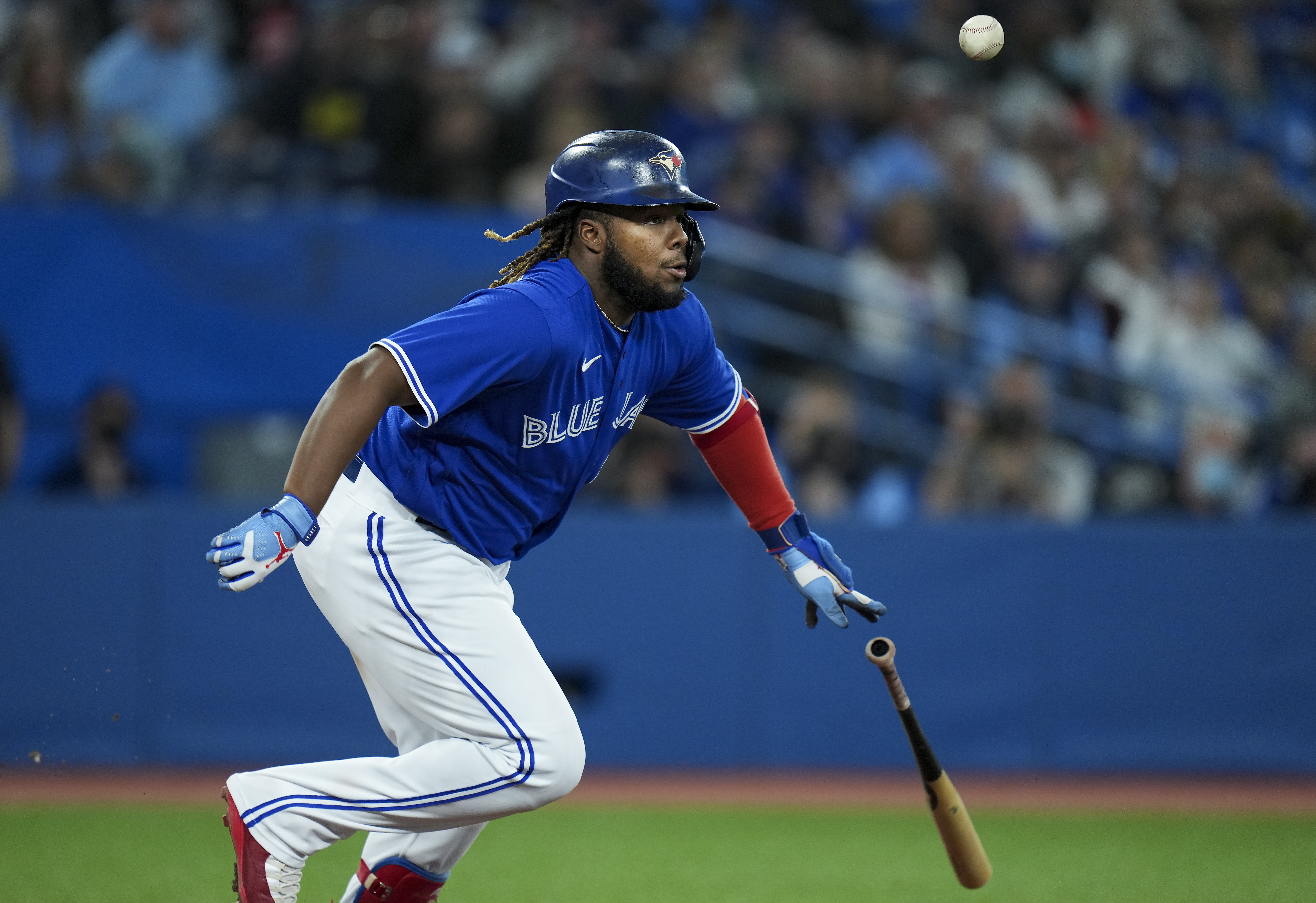 Springer hits tying HR, Jays rally to beat Red Sox 6-5 in 10