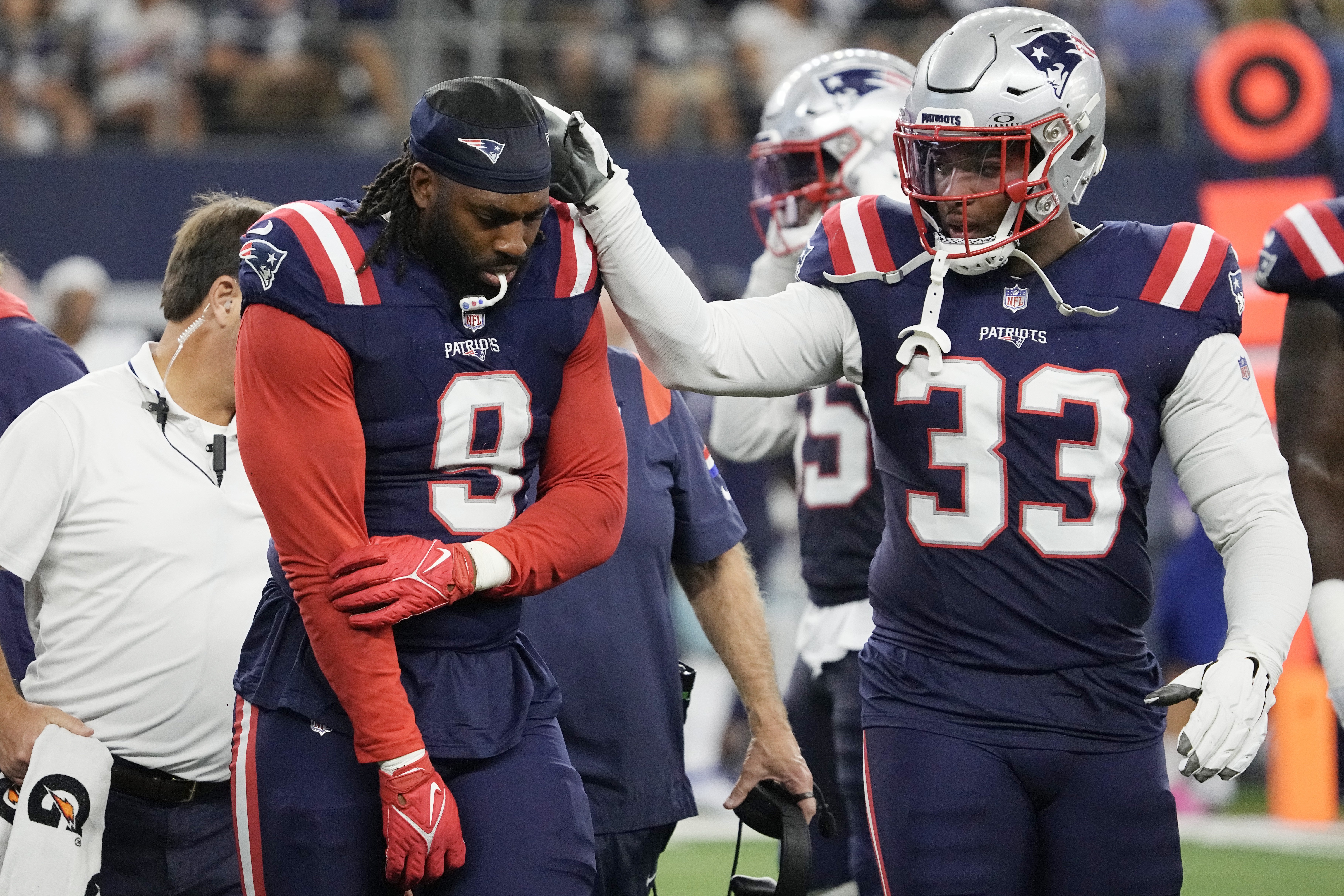 Report: Patriots' Judon, Gonzalez out 'indefinitely' with injuries