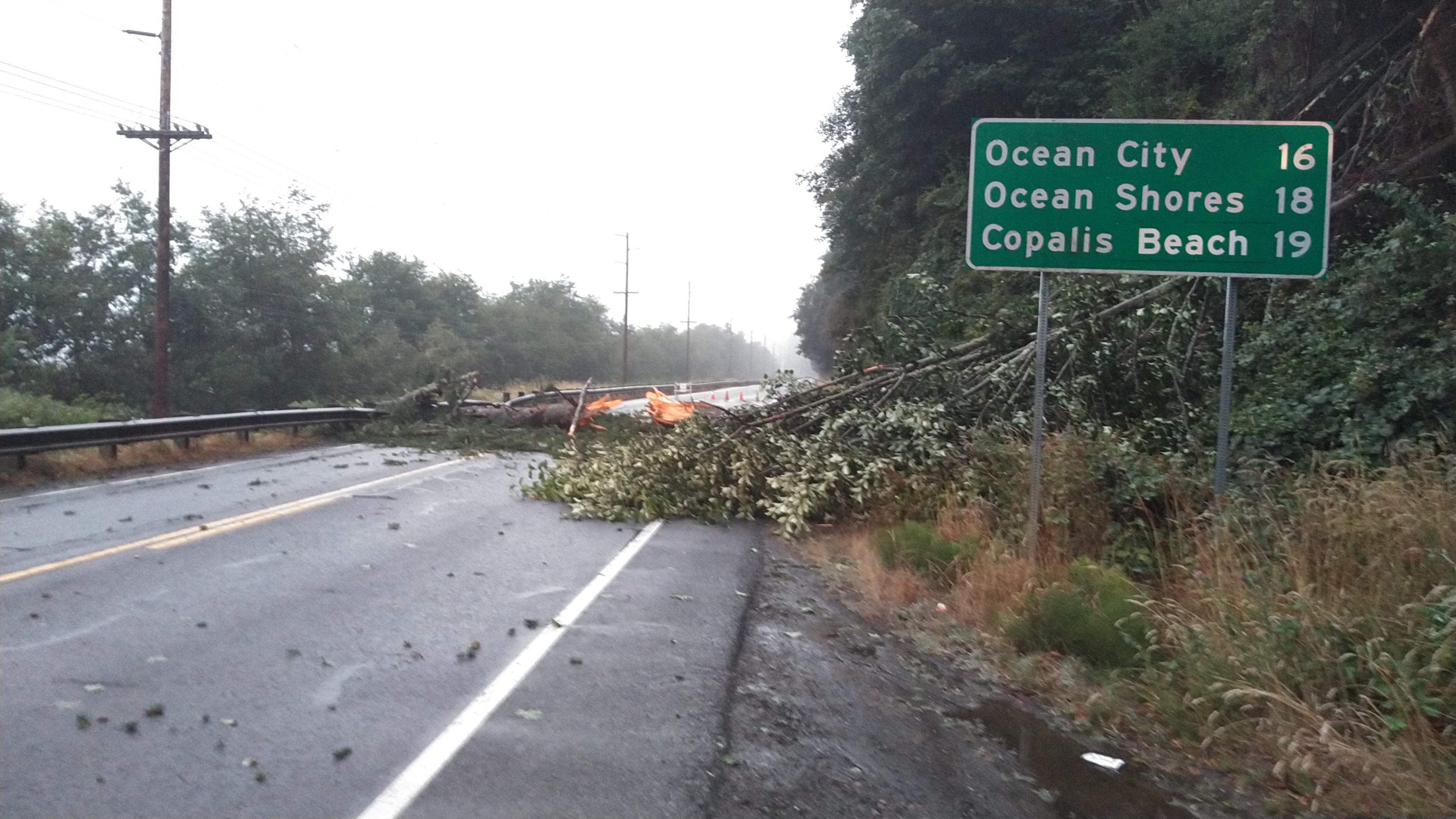 SR 109 in Hoquiam closed due to landslide – KIRO 7 News Seattle