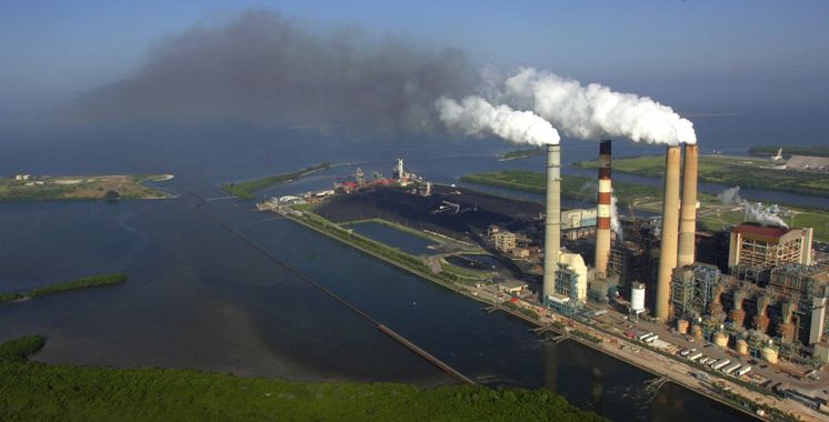 2 chimneys at TECO's Big Bend plant are coming down