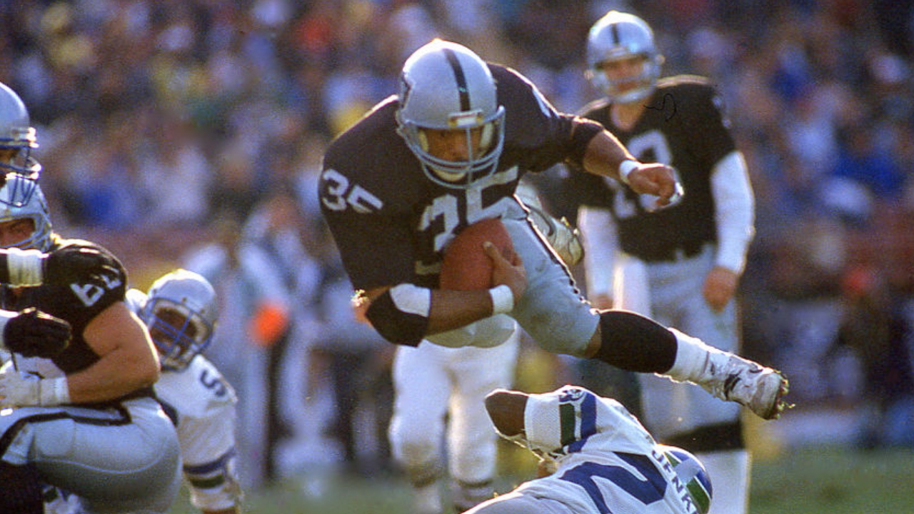 Former Raiders Defensive Back Passed Away On Sunday 