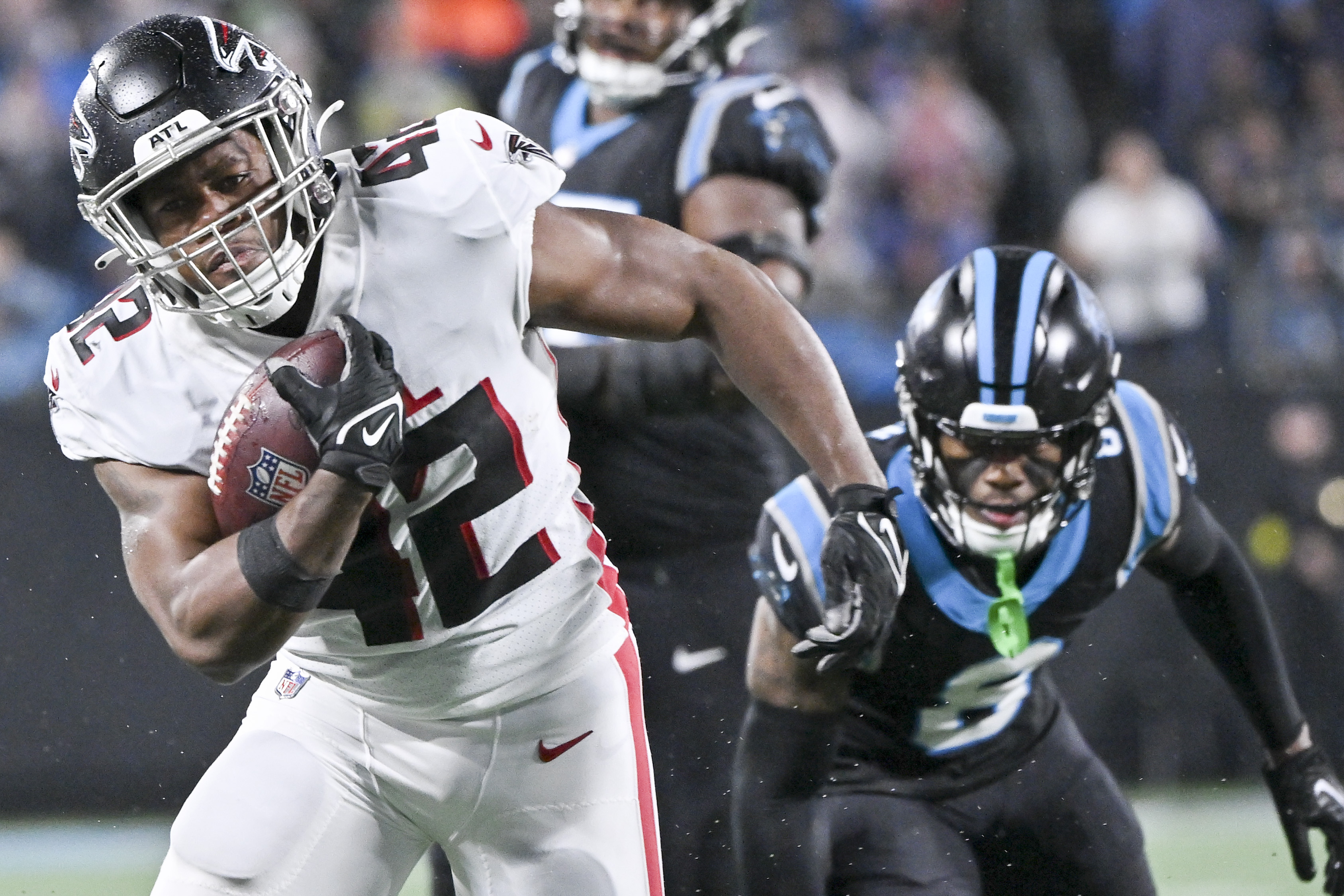 Carolina Panthers 25-15 Atlanta Falcons: D'Onta Foreman stars as Panthers  earn much-needed win in Charlotte, NFL News