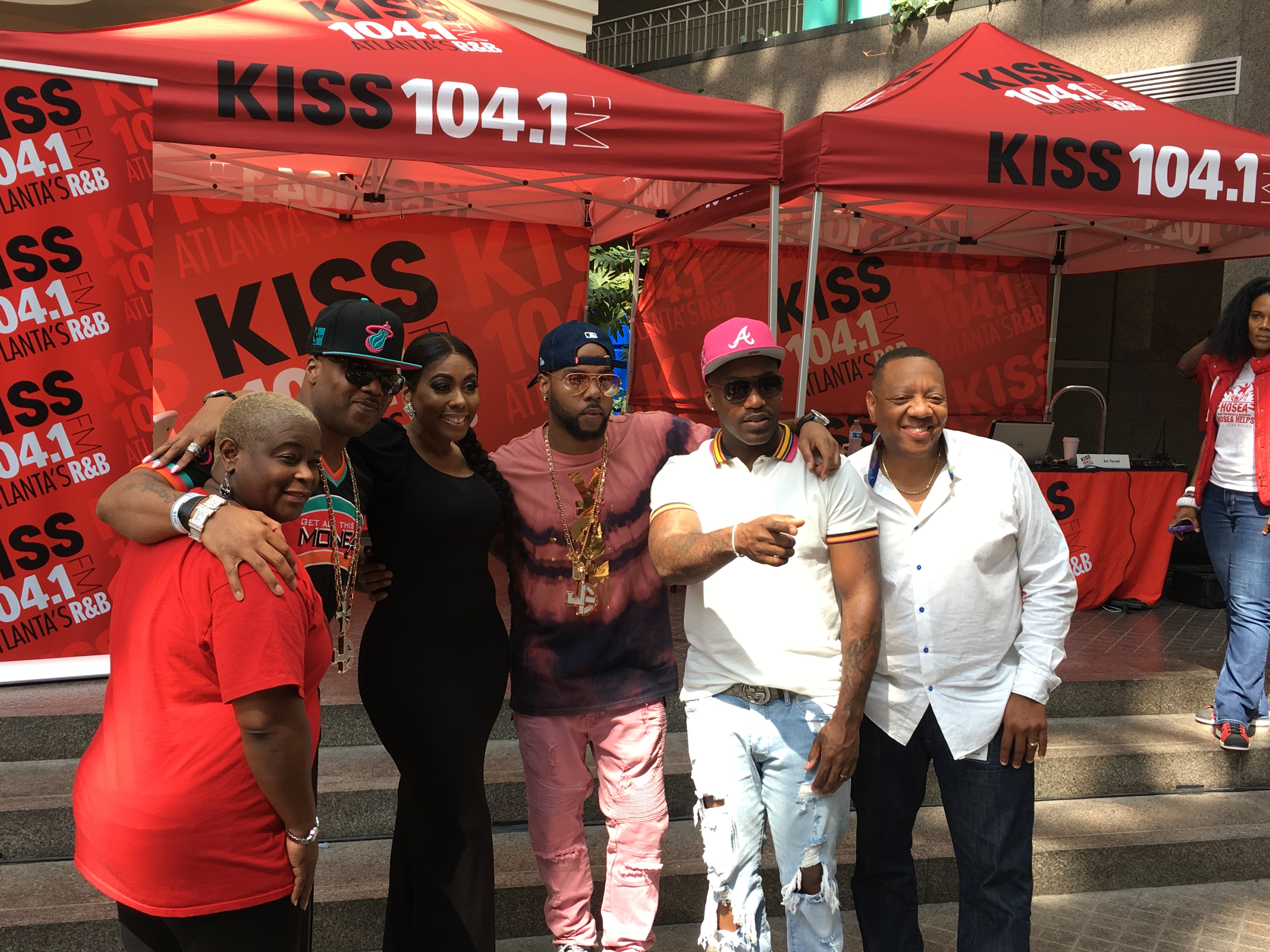 KISS 104.1’s HOSEA Helps KISS-A-THON – KISS 104.1 FM