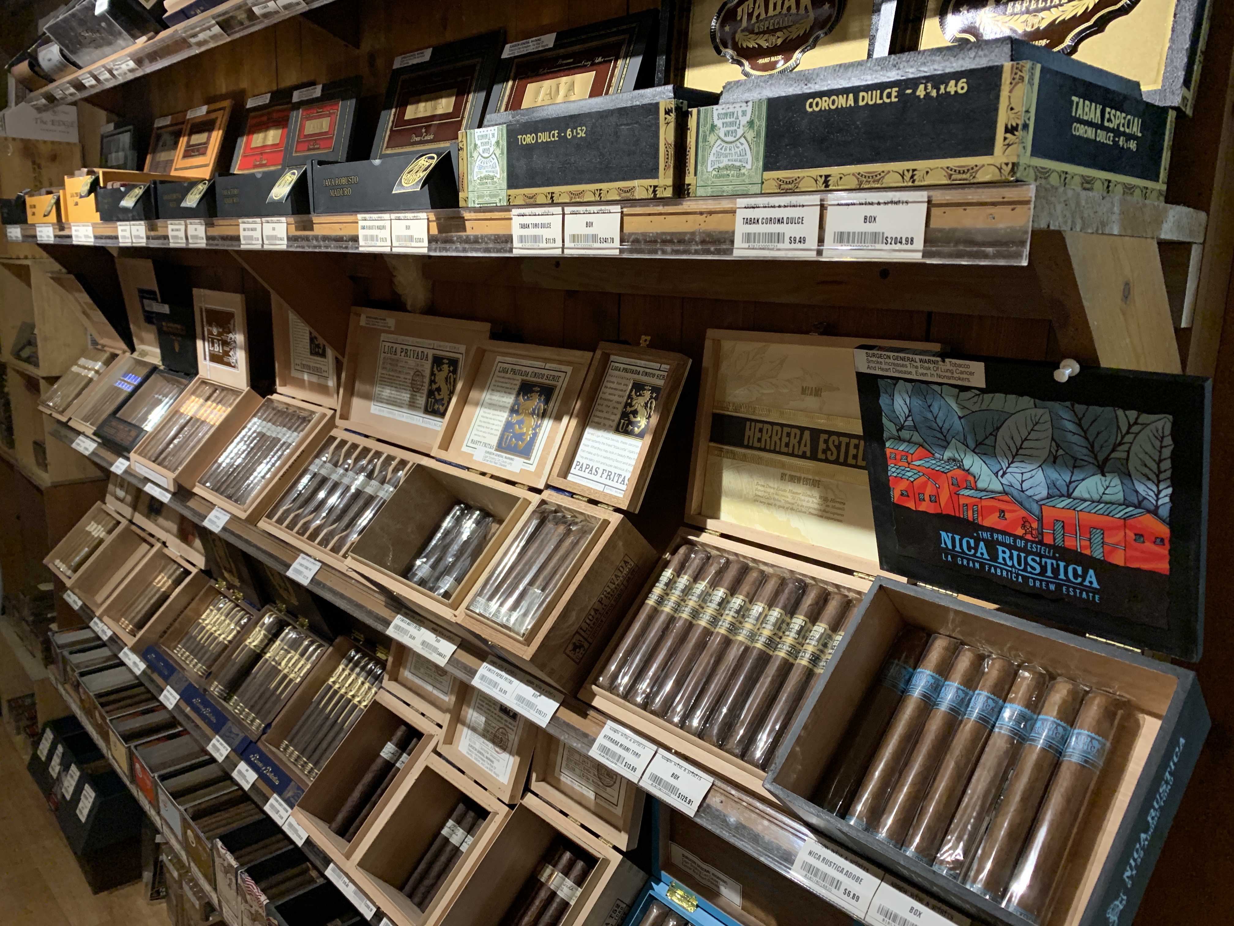 This OTR shop is where the Bengals get their locker room cigars