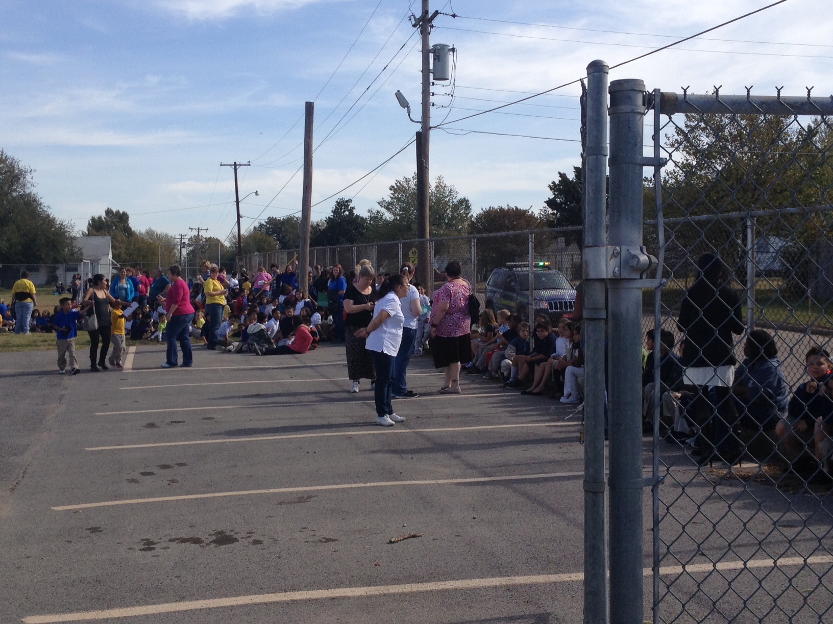 Kids evacuated after fire at Tulsa's Springdale Elementary 102.3 KRMG