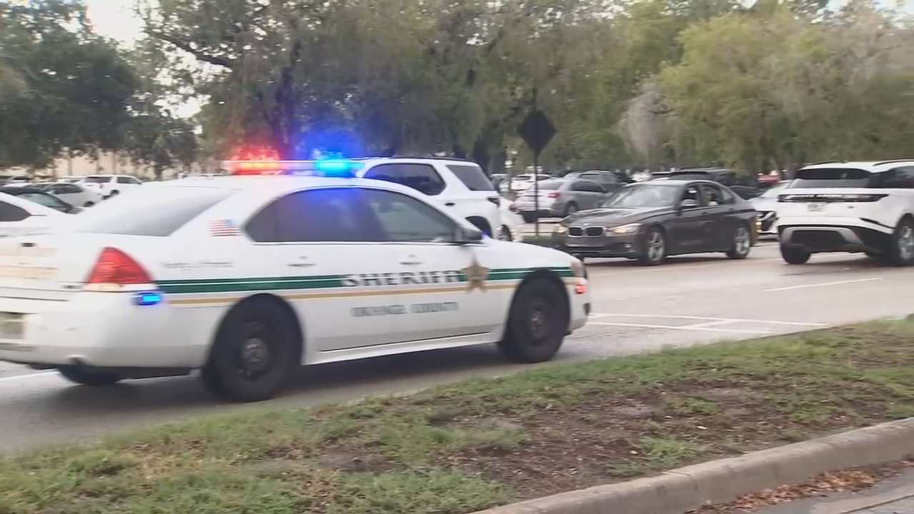 Man Hurt in Florida Mall Panic, but No Sign of Shooting, Police