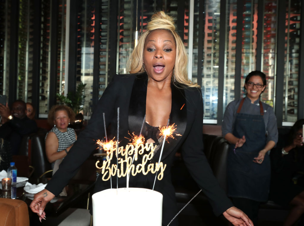 Mary J. Blige Celebrates 50th Birthday with Bikini Photo Shoot